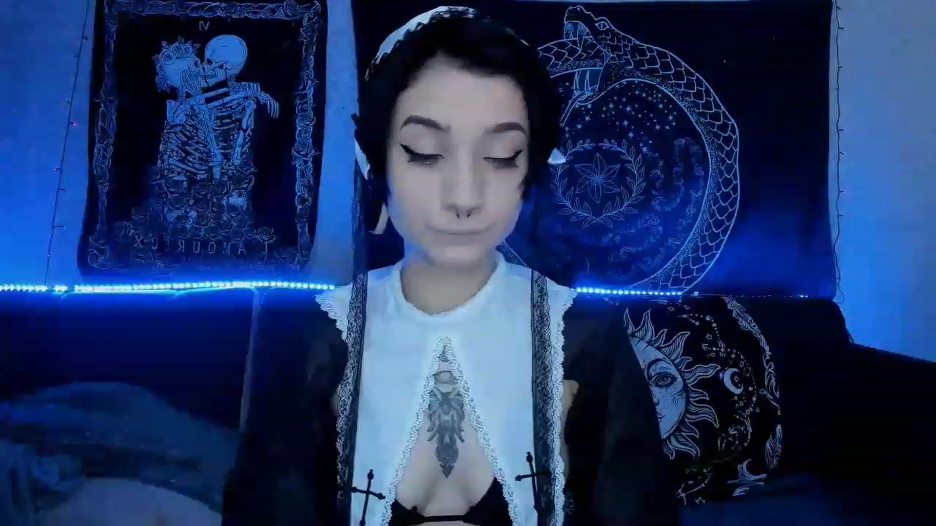 Gallery image thumbnail from Nikki_Carter's myfreecams stream on, 07/04/2023, 07:37 image 1 of 20