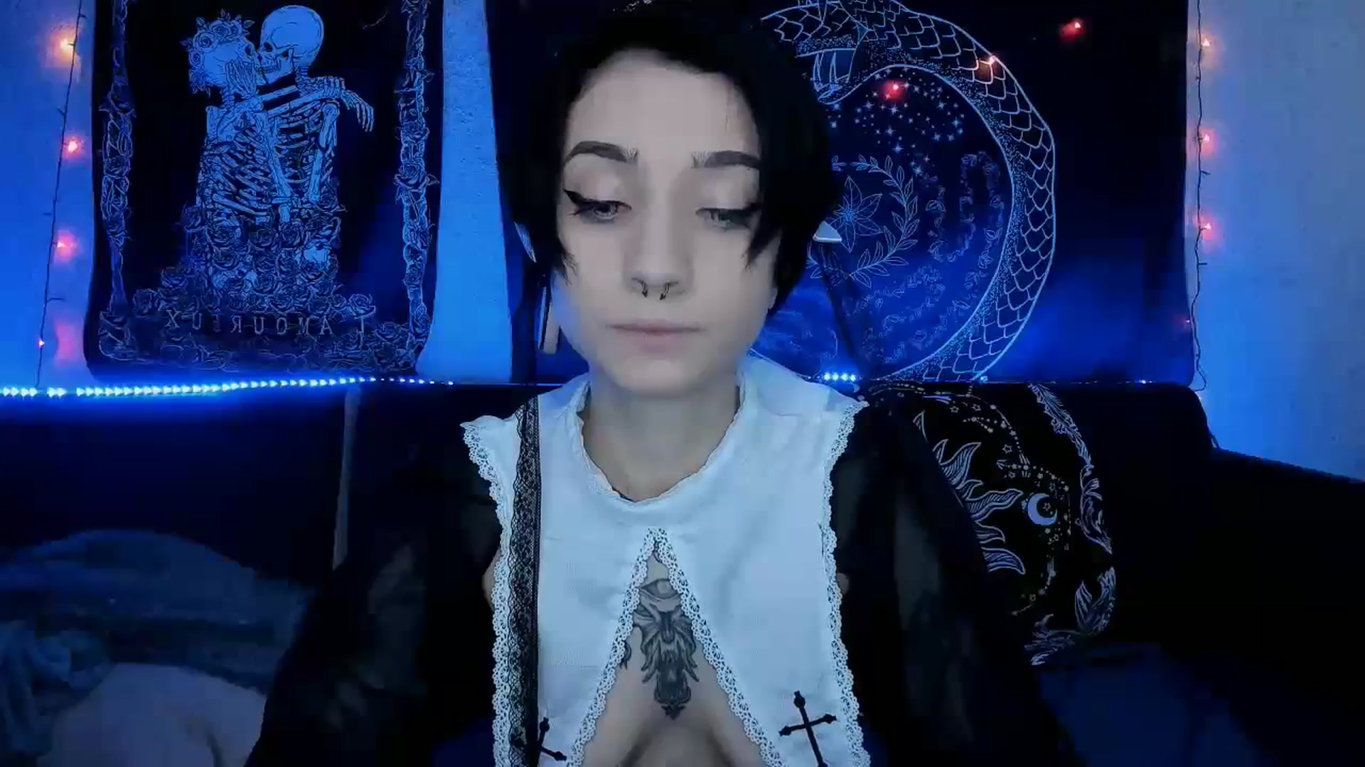 Gallery image thumbnail from Nikki_Carter's myfreecams stream on, 07/04/2023, 08:07 image 6 of 20