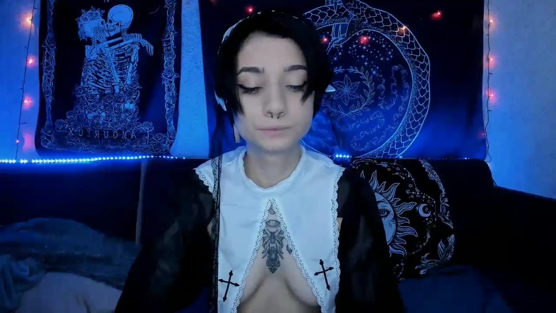 Gallery image thumbnail from Nikki_Carter's myfreecams stream on, 07/04/2023, 08:07 image 8 of 20