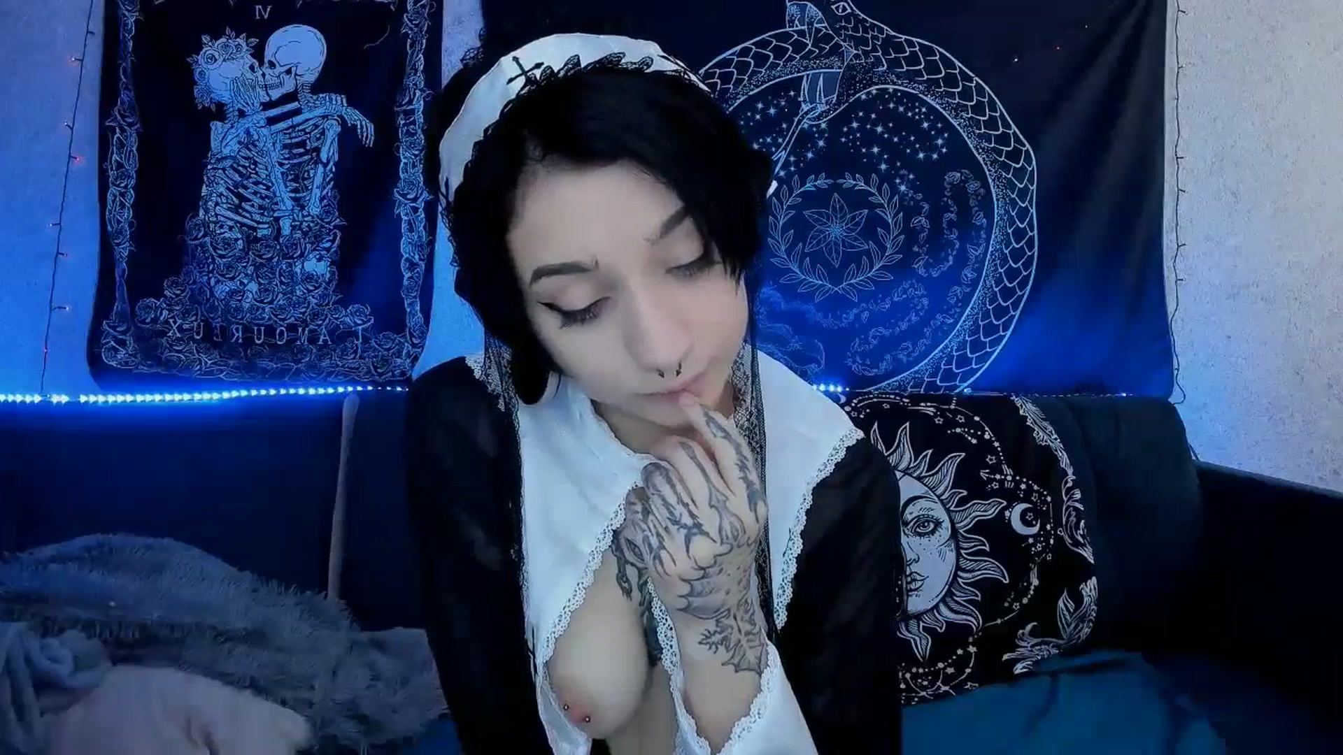 Gallery image thumbnail from Nikki_Carter's myfreecams stream on, 07/04/2023, 08:07 image 2 of 20