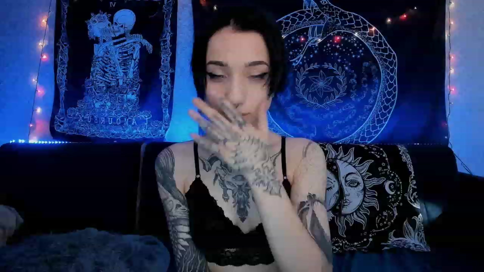 Gallery image thumbnail from Nikki_Carter's myfreecams stream on, 07/06/2023, 05:52 image 9 of 20