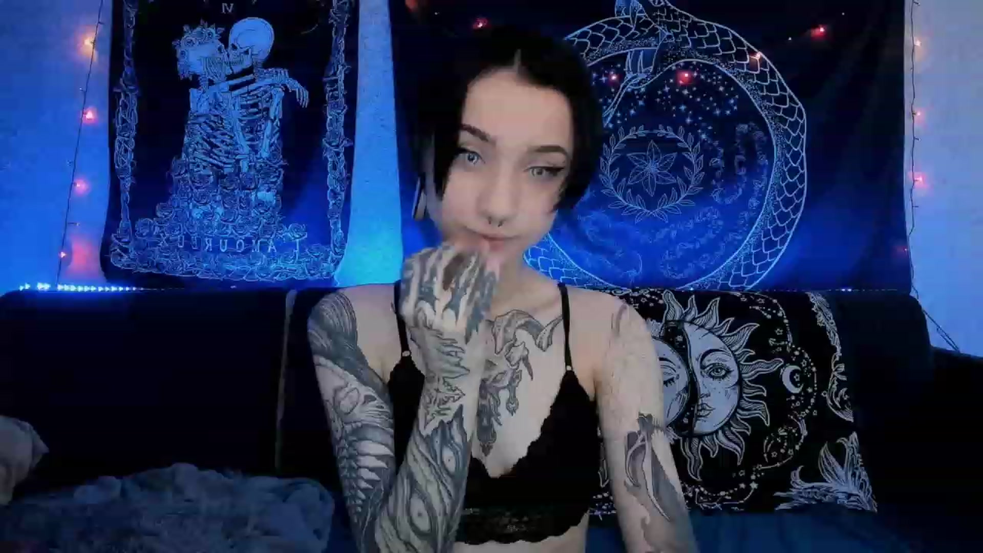Gallery image thumbnail from Nikki_Carter's myfreecams stream on, 07/06/2023, 05:52 image 3 of 20