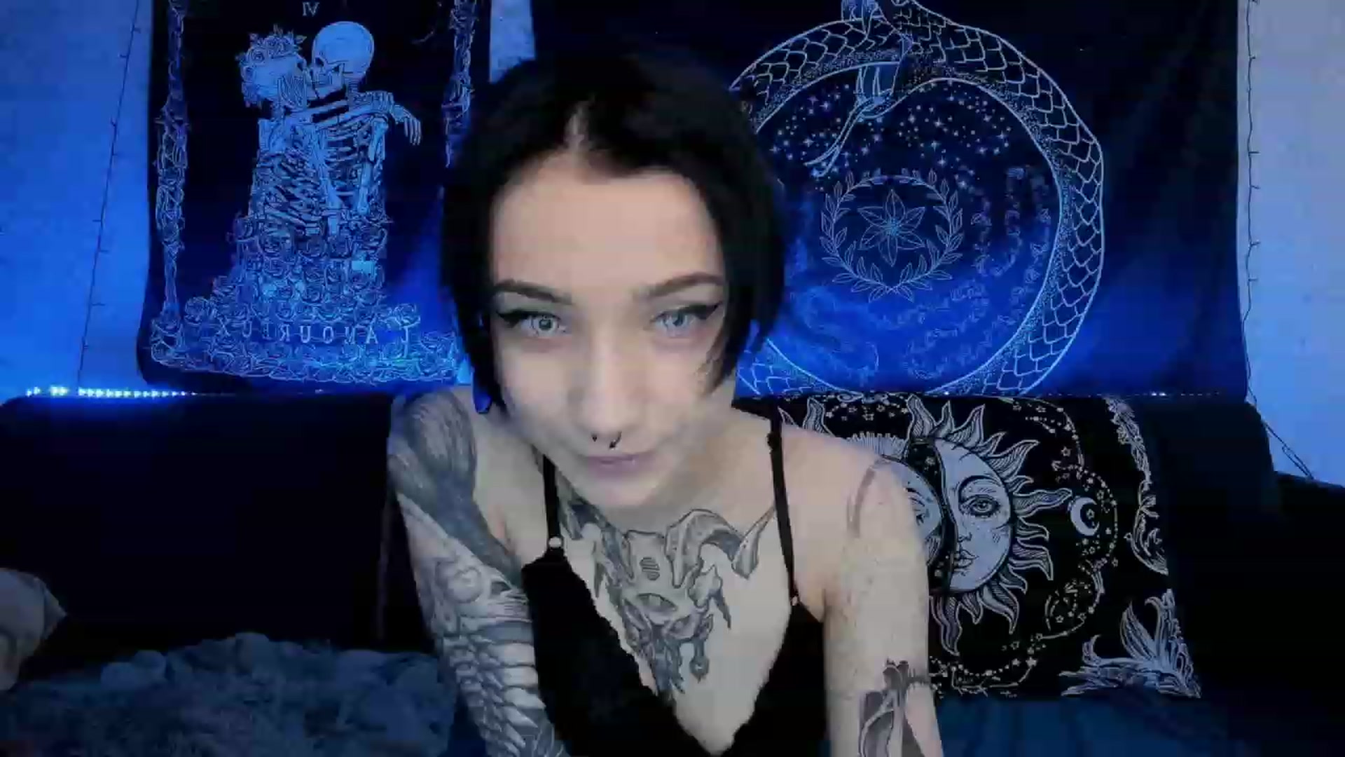 Gallery image thumbnail from Nikki_Carter's myfreecams stream on, 07/06/2023, 05:52 image 2 of 20