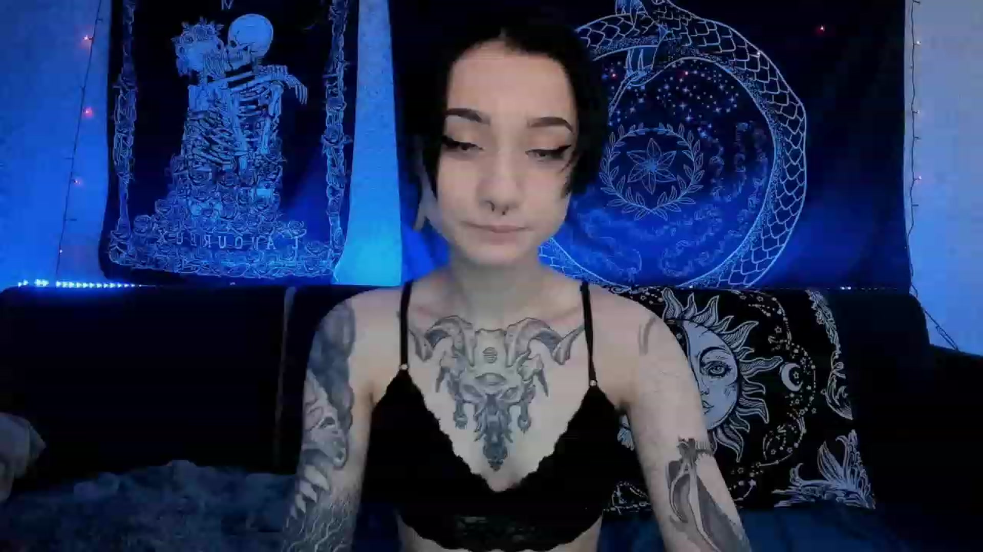 Gallery image thumbnail from Nikki_Carter's myfreecams stream on, 07/06/2023, 05:52 image 1 of 20