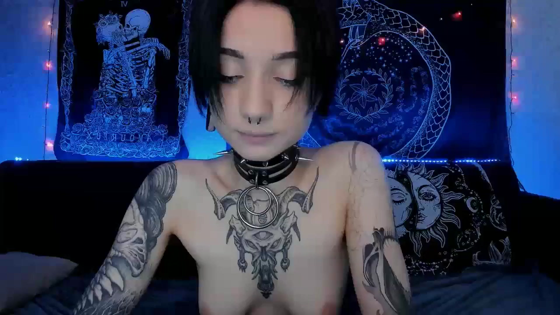 Gallery image thumbnail from Nikki_Carter's myfreecams stream on, 07/17/2023, 06:17 image 9 of 20