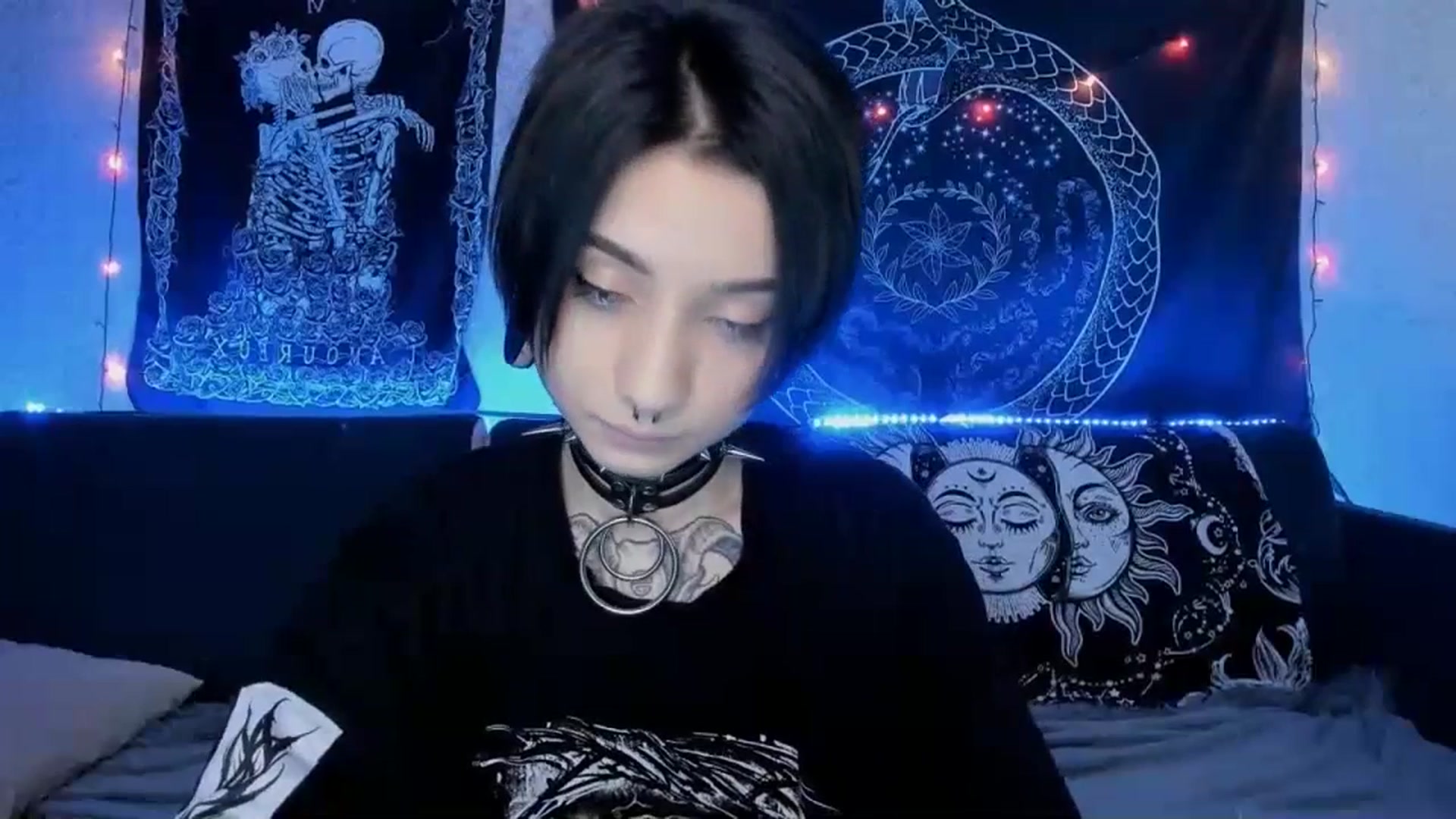 Gallery image thumbnail from Nikki_Carter's myfreecams stream on, 07/17/2023, 08:09 image 7 of 20