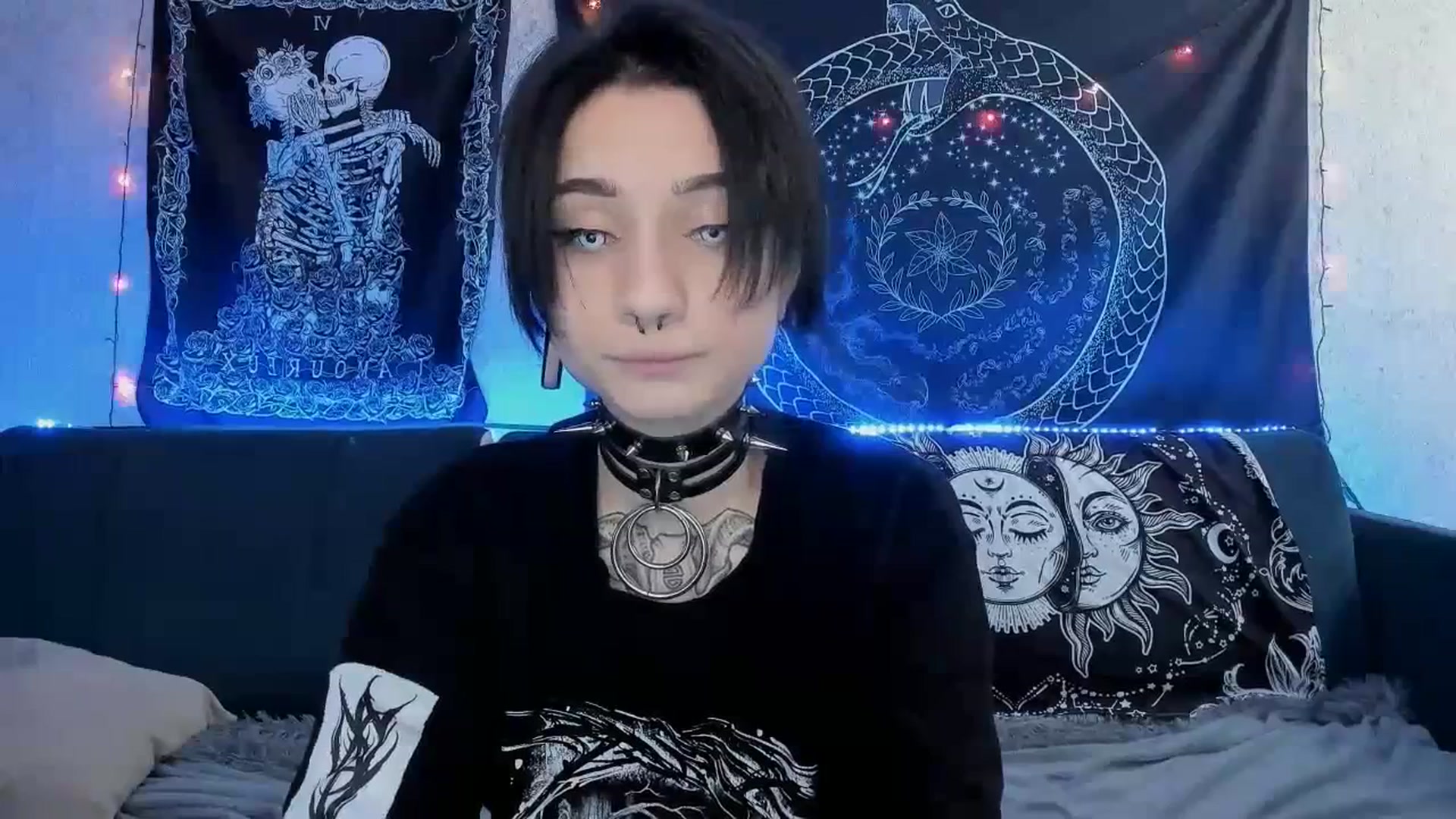 Gallery image thumbnail from Nikki_Carter's myfreecams stream on, 07/17/2023, 08:37 image 15 of 20