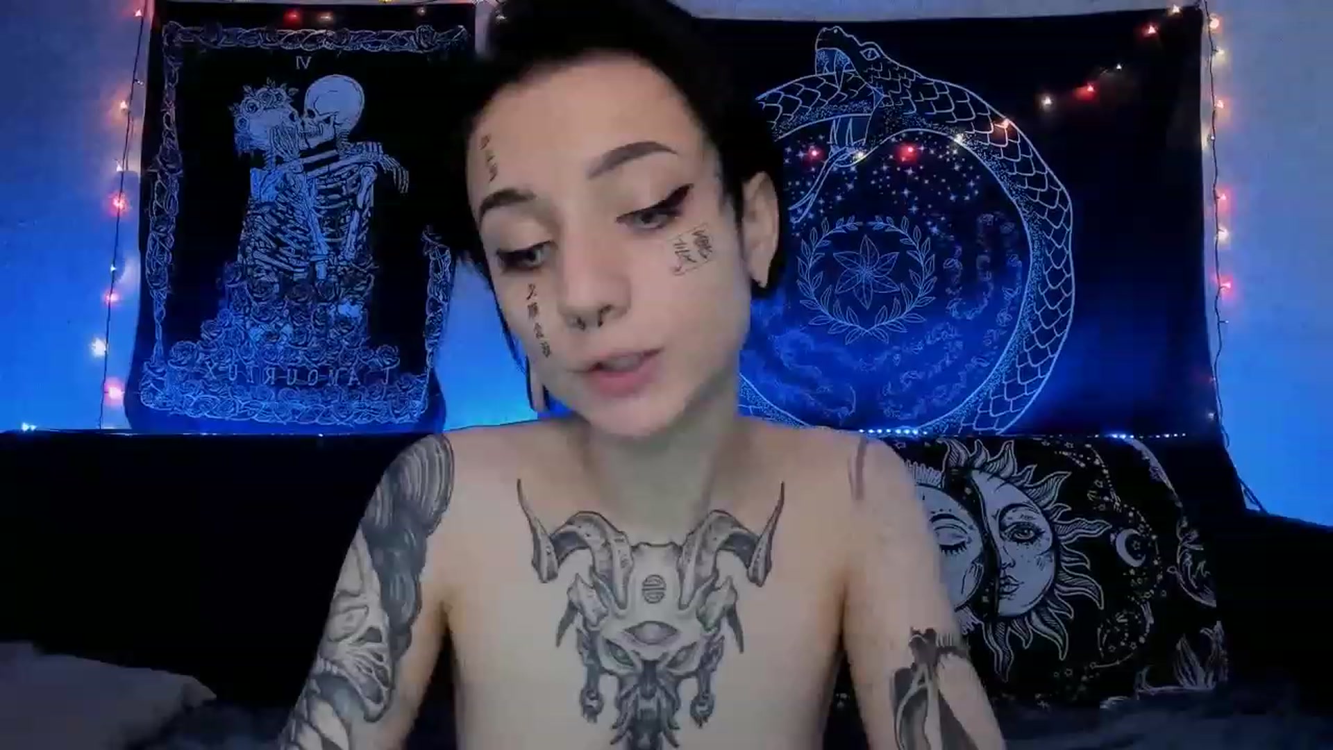 Gallery image thumbnail from Nikki_Carter's myfreecams stream on, 07/18/2023, 08:12 image 1 of 20