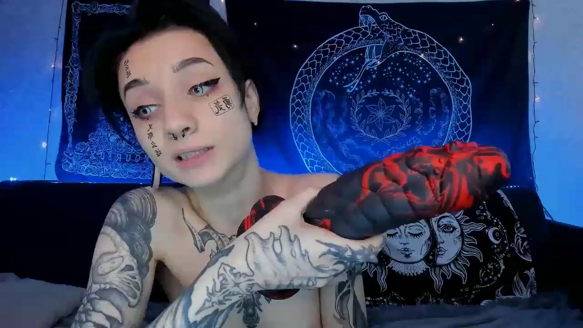 Gallery image thumbnail from Nikki_Carter's myfreecams stream on, 07/18/2023, 08:12 image 6 of 20