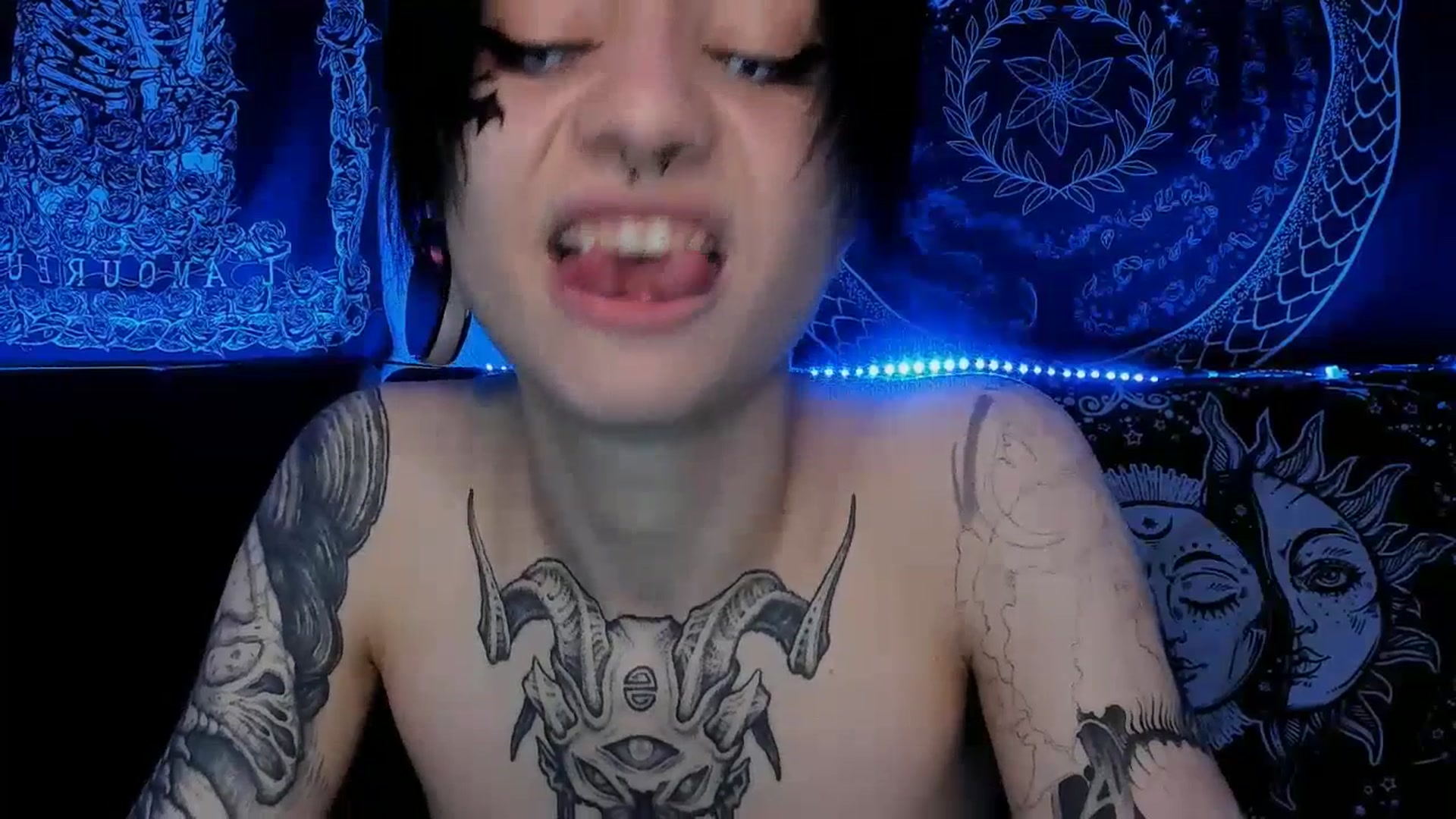 Gallery image thumbnail from Nikki_Carter's myfreecams stream on, 07/19/2023, 07:43 image 6 of 20