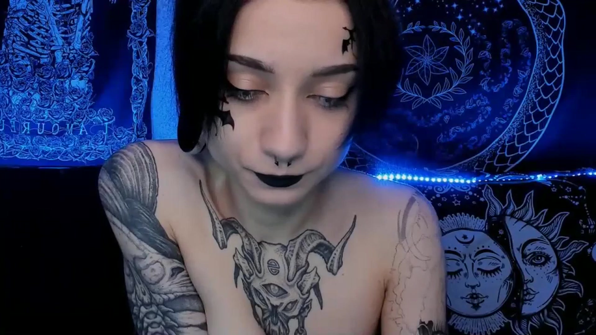 Gallery image thumbnail from Nikki_Carter's myfreecams stream on, 07/19/2023, 08:08 image 12 of 20