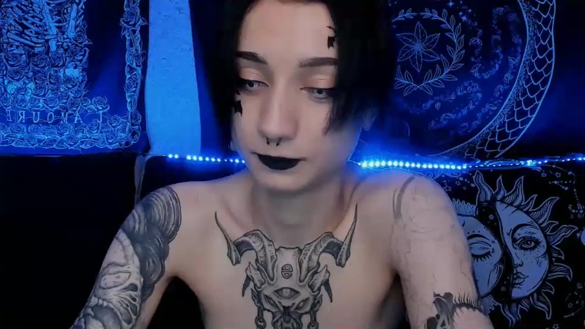 Gallery image thumbnail from Nikki_Carter's myfreecams stream on, 07/19/2023, 08:08 image 19 of 20