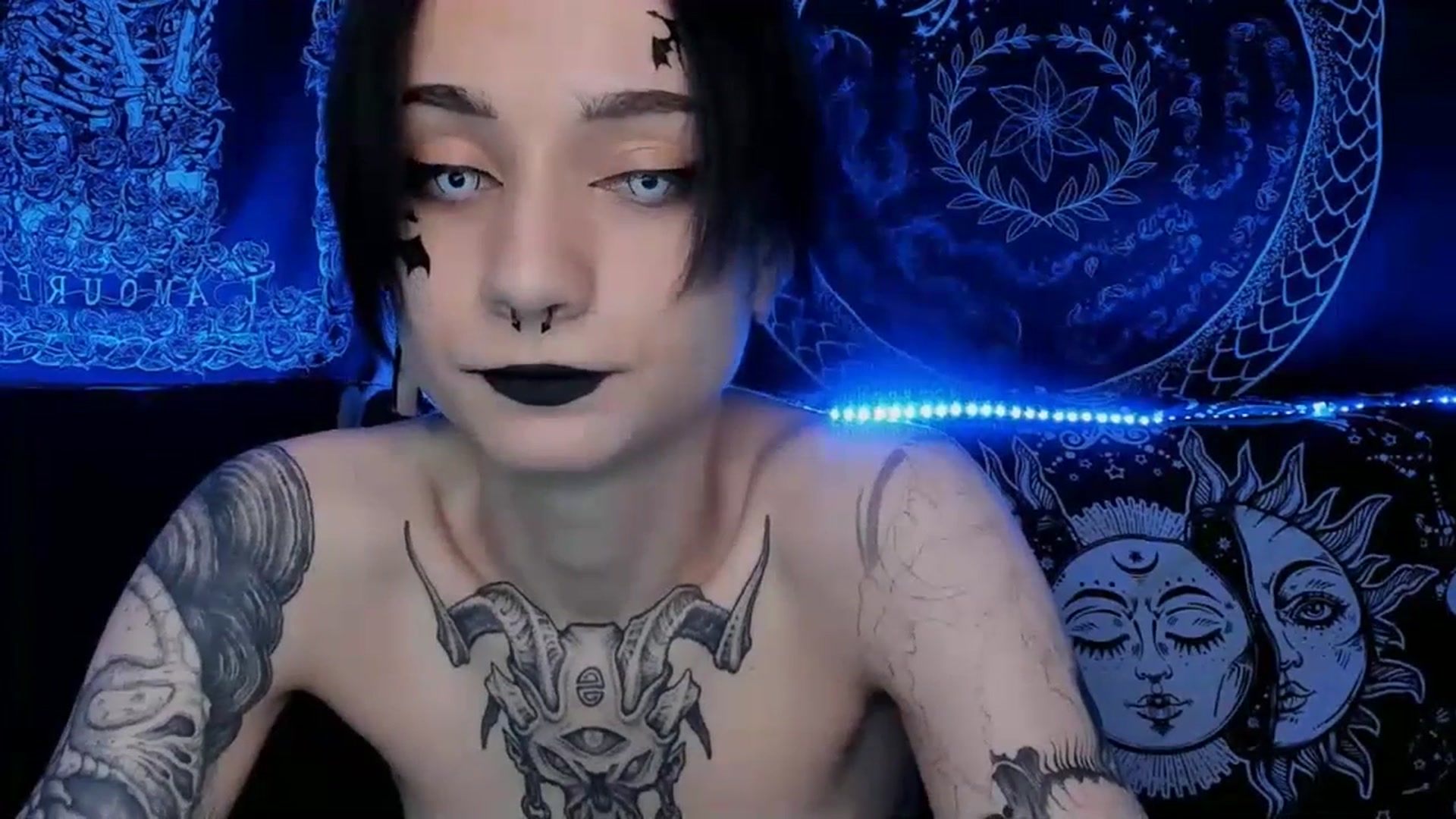 Gallery image thumbnail from Nikki_Carter's myfreecams stream on, 07/19/2023, 08:08 image 14 of 20