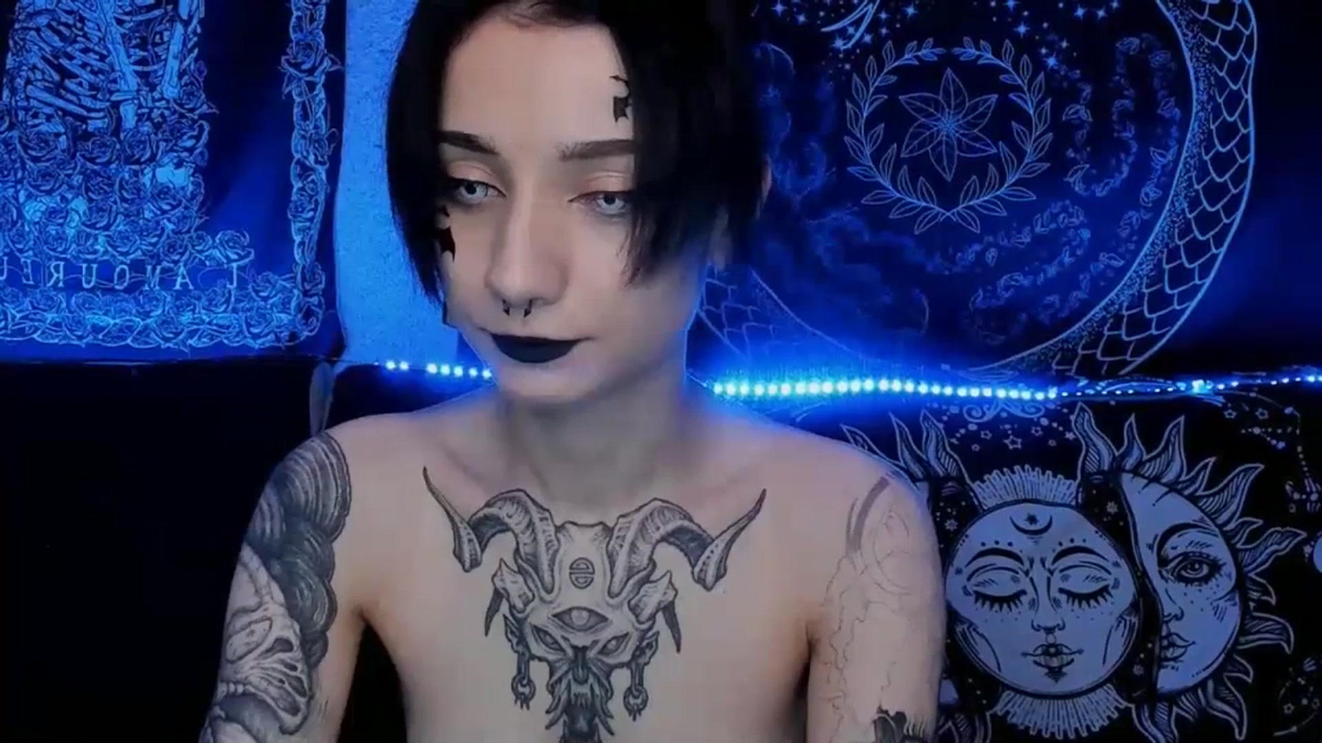 Gallery image thumbnail from Nikki_Carter's myfreecams stream on, 07/19/2023, 08:08 image 11 of 20