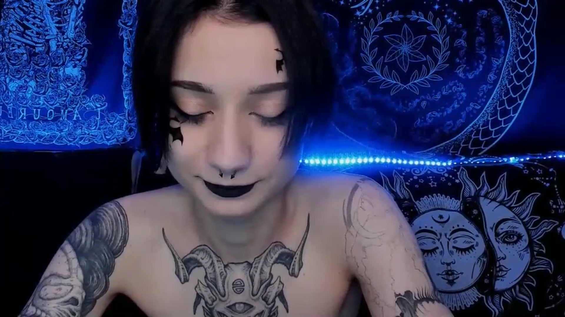 Gallery image thumbnail from Nikki_Carter's myfreecams stream on, 07/19/2023, 09:04 image 3 of 20