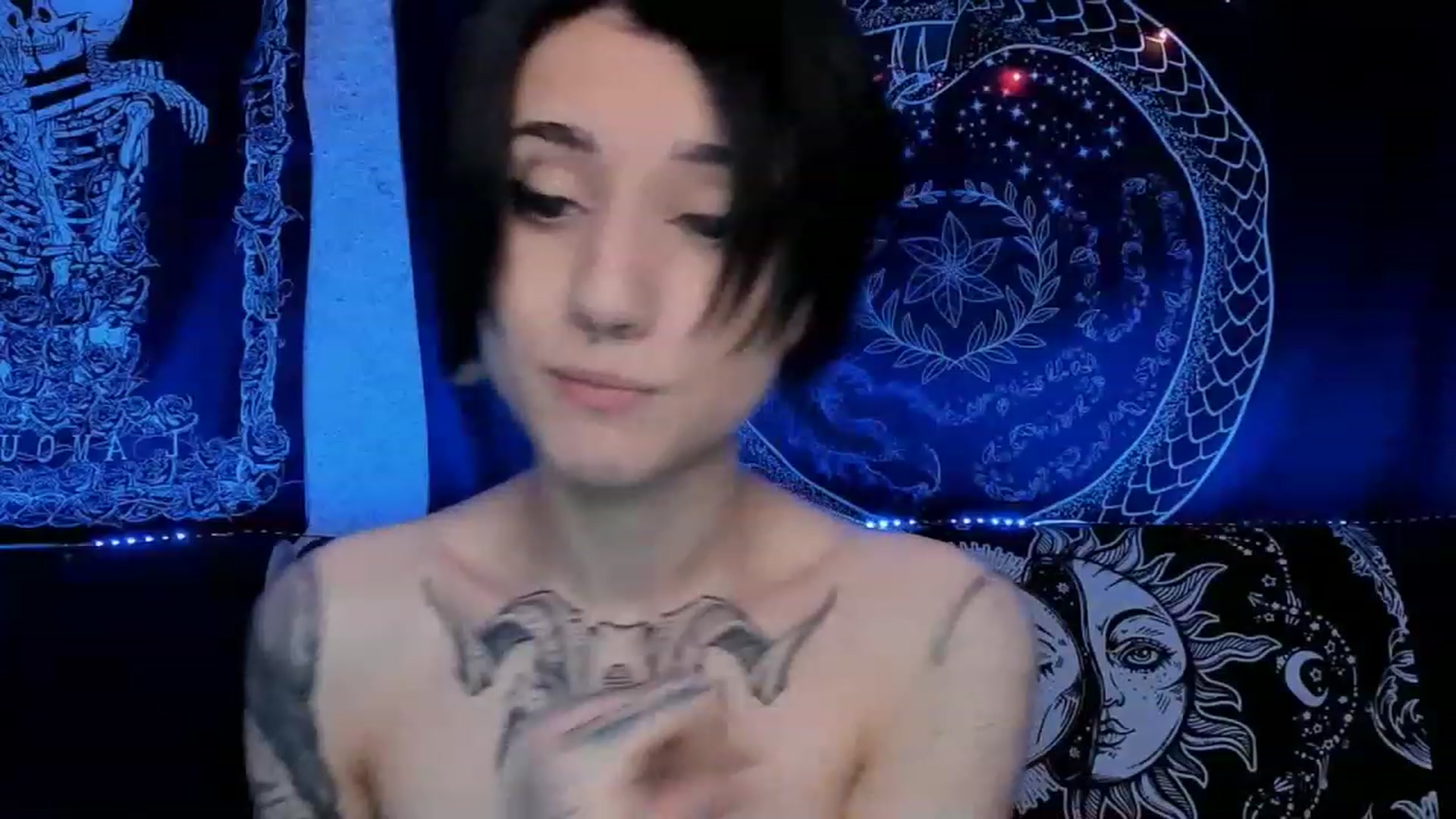 Gallery image thumbnail from Nikki_Carter's myfreecams stream on, 07/23/2023, 08:45 image 6 of 20