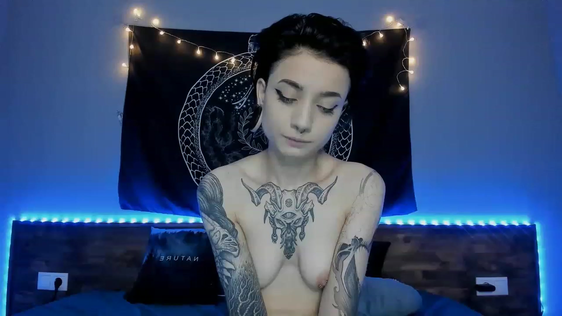 Gallery image thumbnail from Nikki_Carter's myfreecams stream on, 07/26/2023, 08:28 image 19 of 20