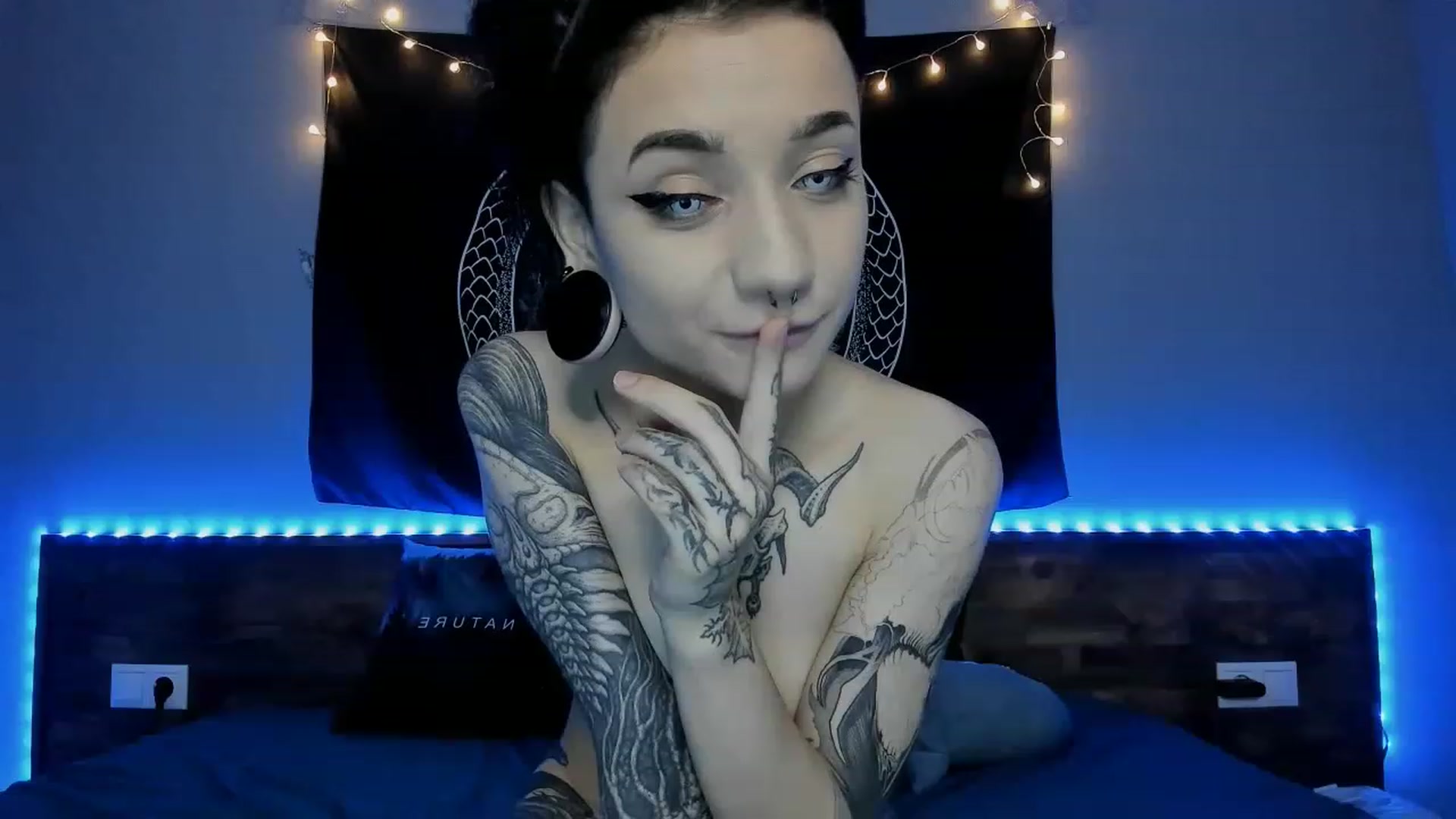 Gallery image thumbnail from Nikki_Carter's myfreecams stream on, 07/26/2023, 08:28 image 3 of 20
