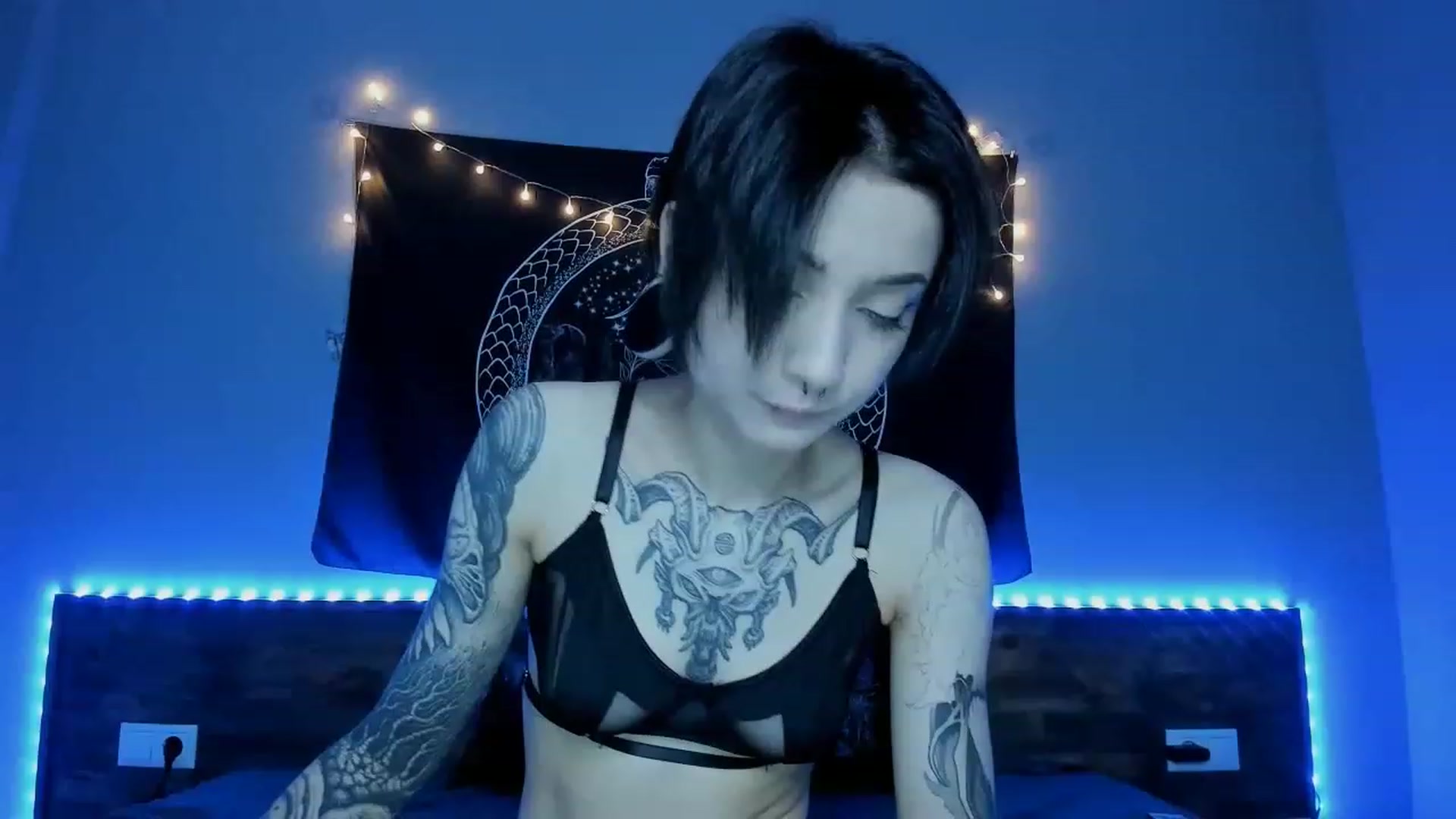 Gallery image thumbnail from Nikki_Carter's myfreecams stream on, 07/27/2023, 07:10 image 5 of 20