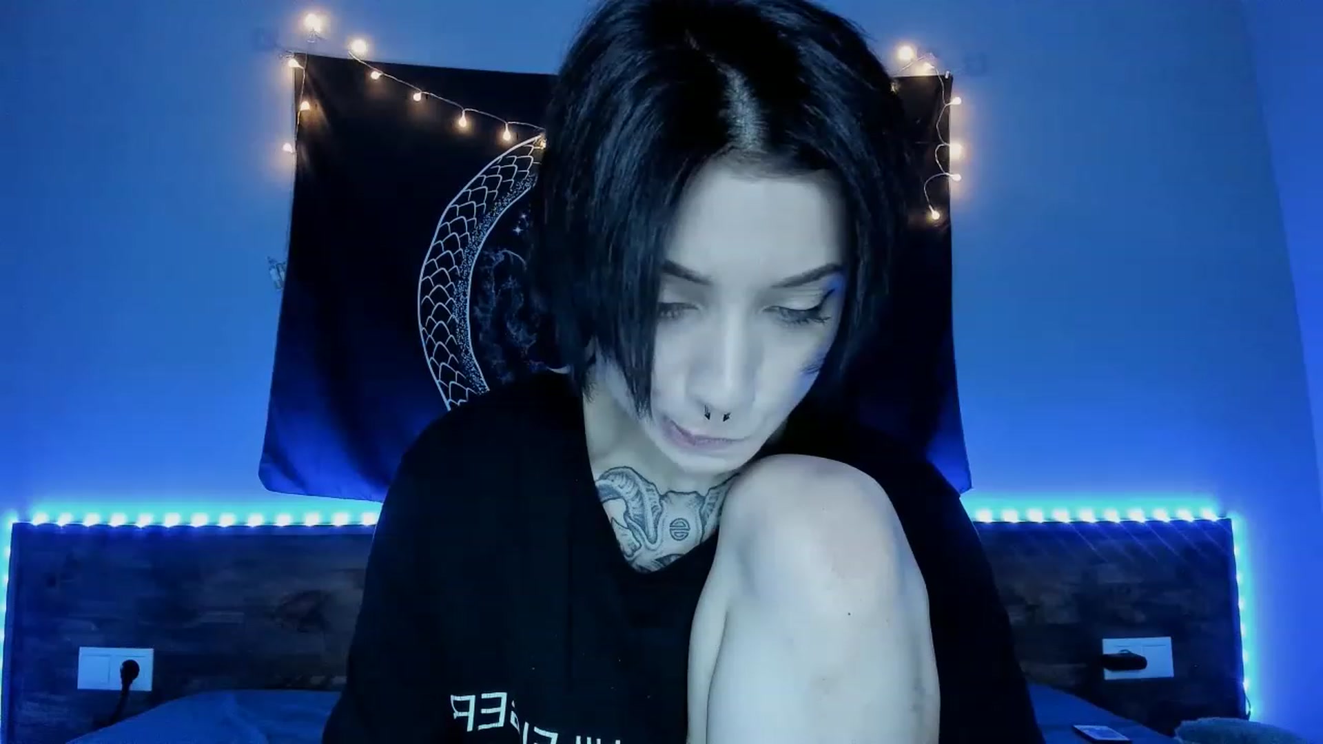 Gallery image thumbnail from Nikki_Carter's myfreecams stream on, 07/27/2023, 09:53 image 19 of 20