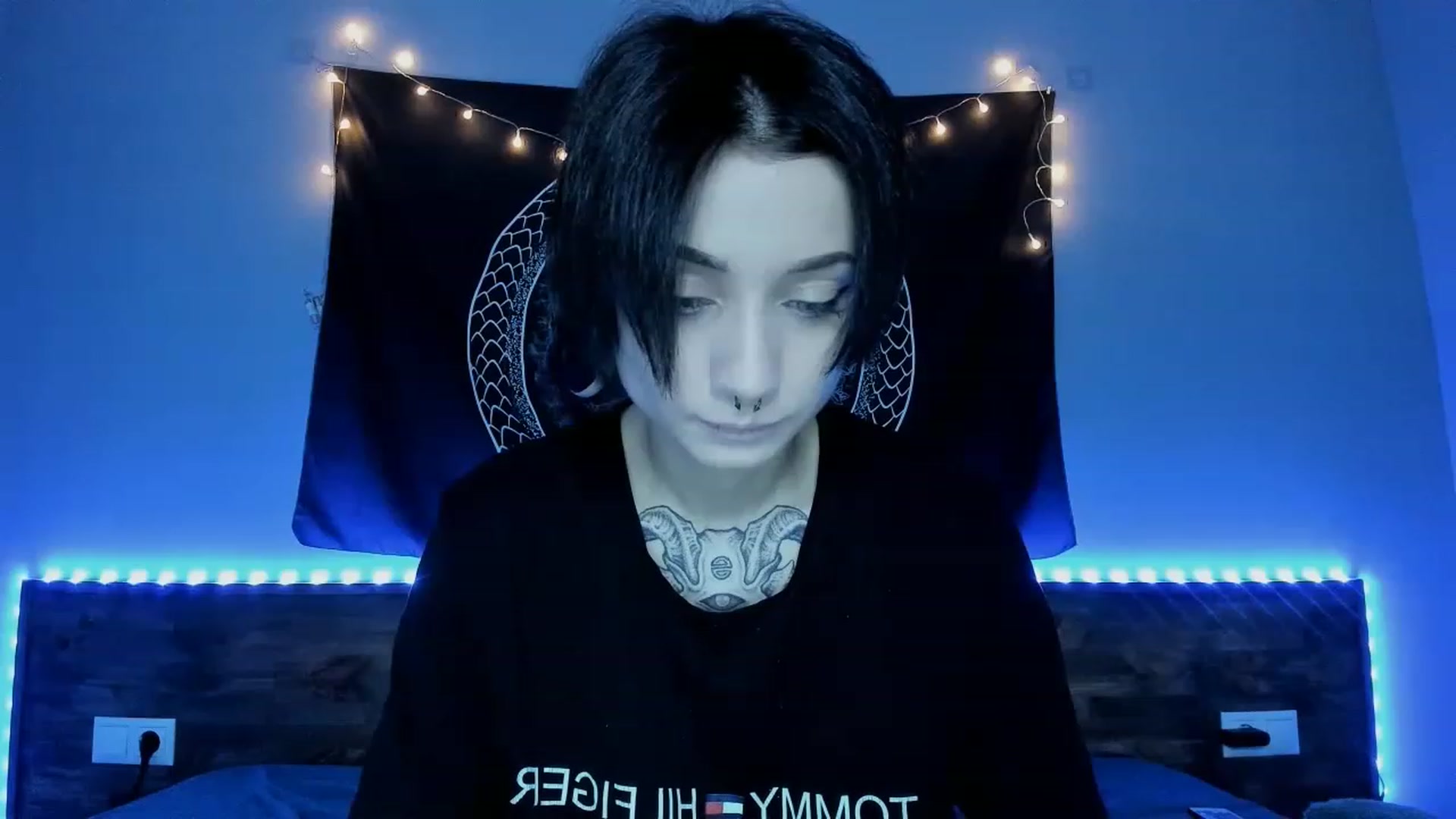 Gallery image thumbnail from Nikki_Carter's myfreecams stream on, 07/27/2023, 09:53 image 16 of 20