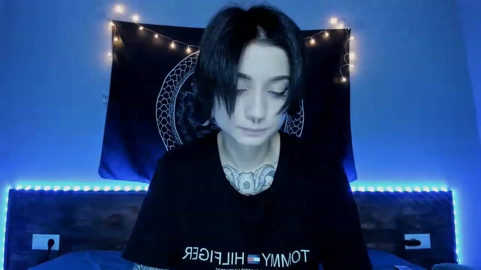 Gallery image thumbnail from Nikki_Carter's myfreecams stream on, 07/27/2023, 09:53 image 17 of 20