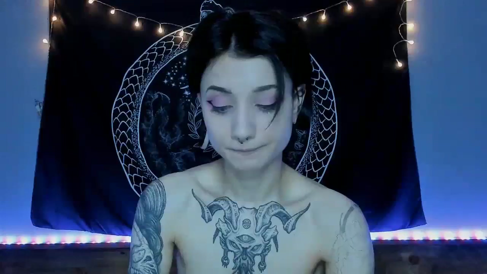 Gallery image thumbnail from Nikki_Carter's myfreecams stream on, 07/29/2023, 10:07 image 12 of 20