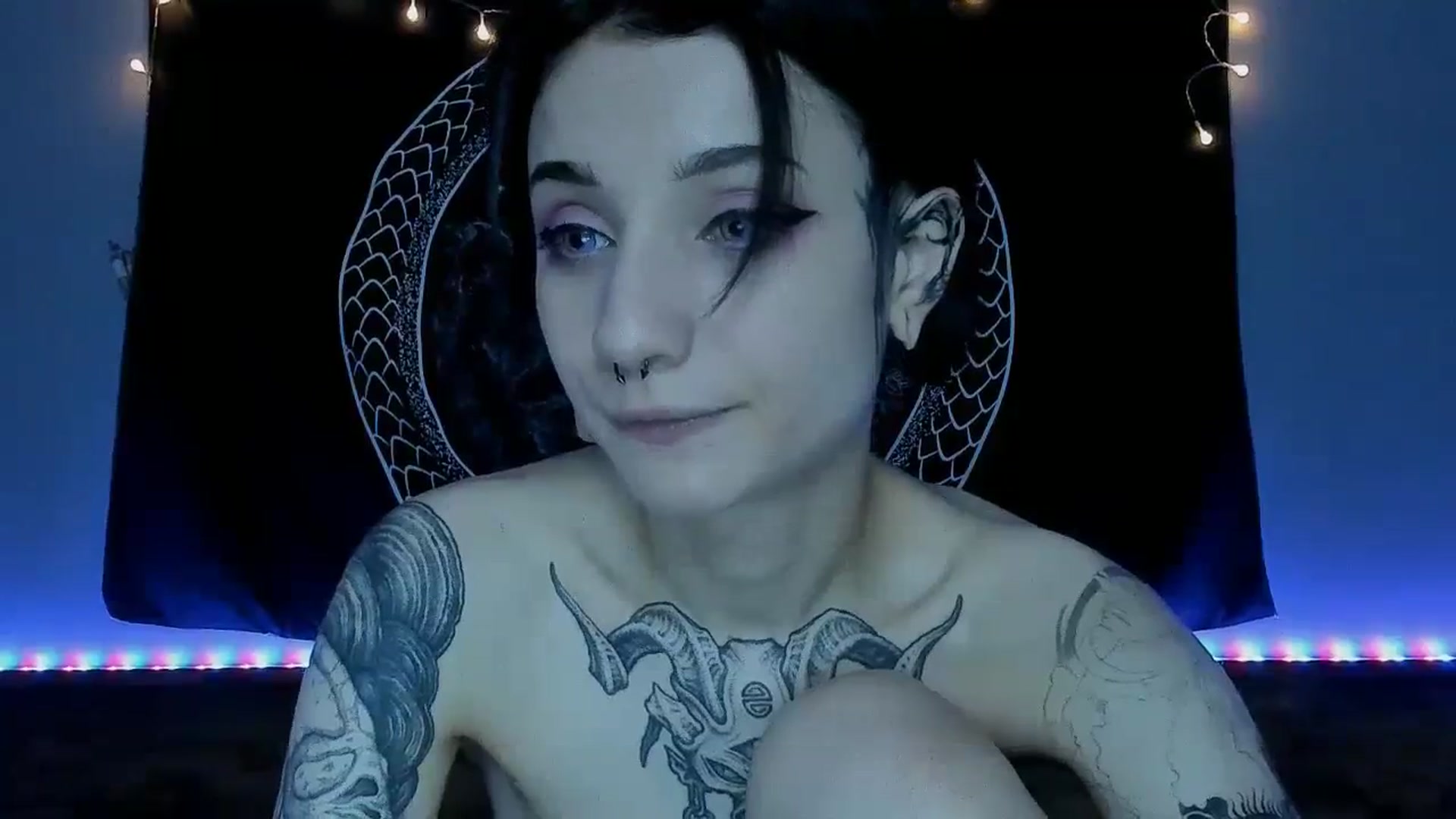 Gallery image thumbnail from Nikki_Carter's myfreecams stream on, 07/29/2023, 10:07 image 18 of 20