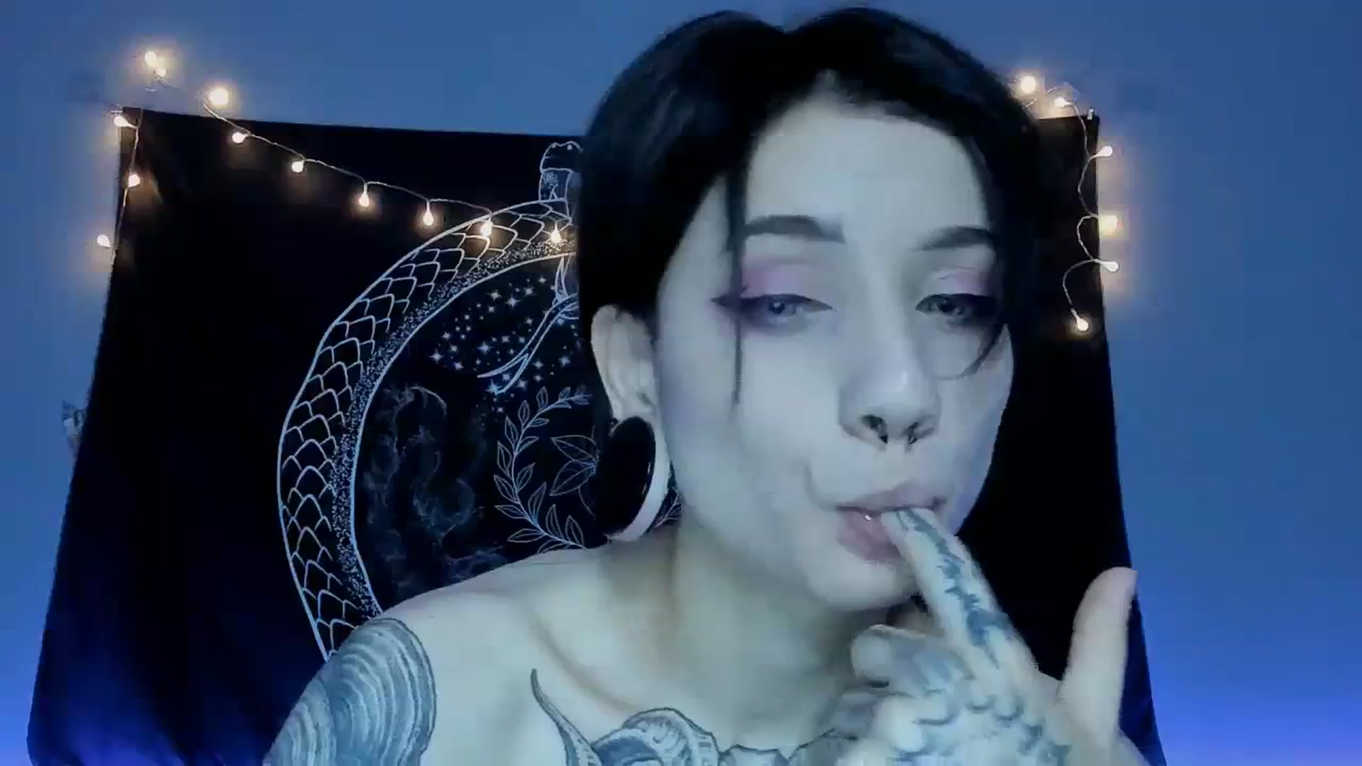 Gallery image thumbnail from Nikki_Carter's myfreecams stream on, 07/29/2023, 10:07 image 7 of 20