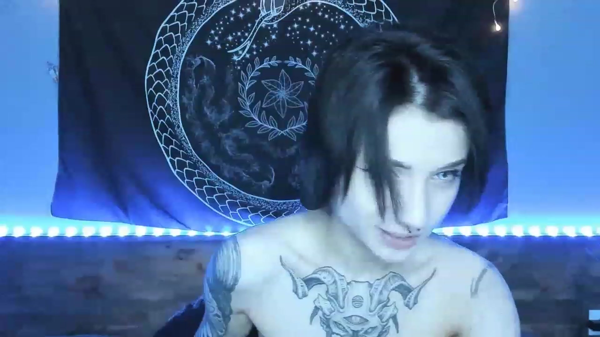 Gallery image thumbnail from Nikki_Carter's myfreecams stream on, 07/31/2023, 09:08 image 18 of 20