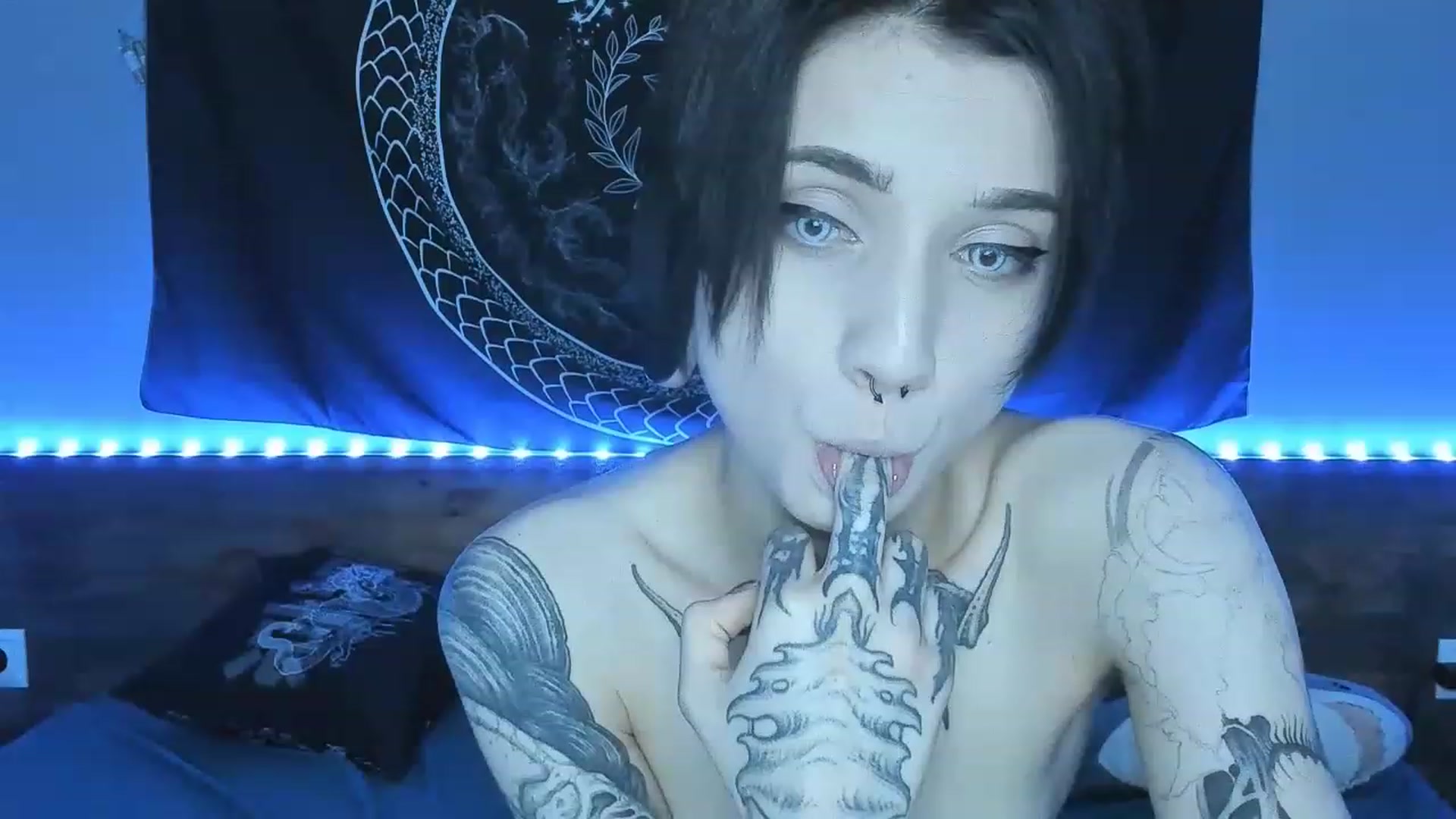 Gallery image thumbnail from Nikki_Carter's myfreecams stream on, 07/31/2023, 09:08 image 7 of 20