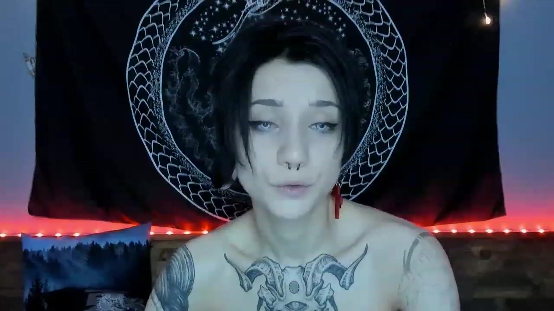 Gallery image thumbnail from Nikki_Carter's myfreecams stream on, 08/03/2023, 06:53 image 17 of 20
