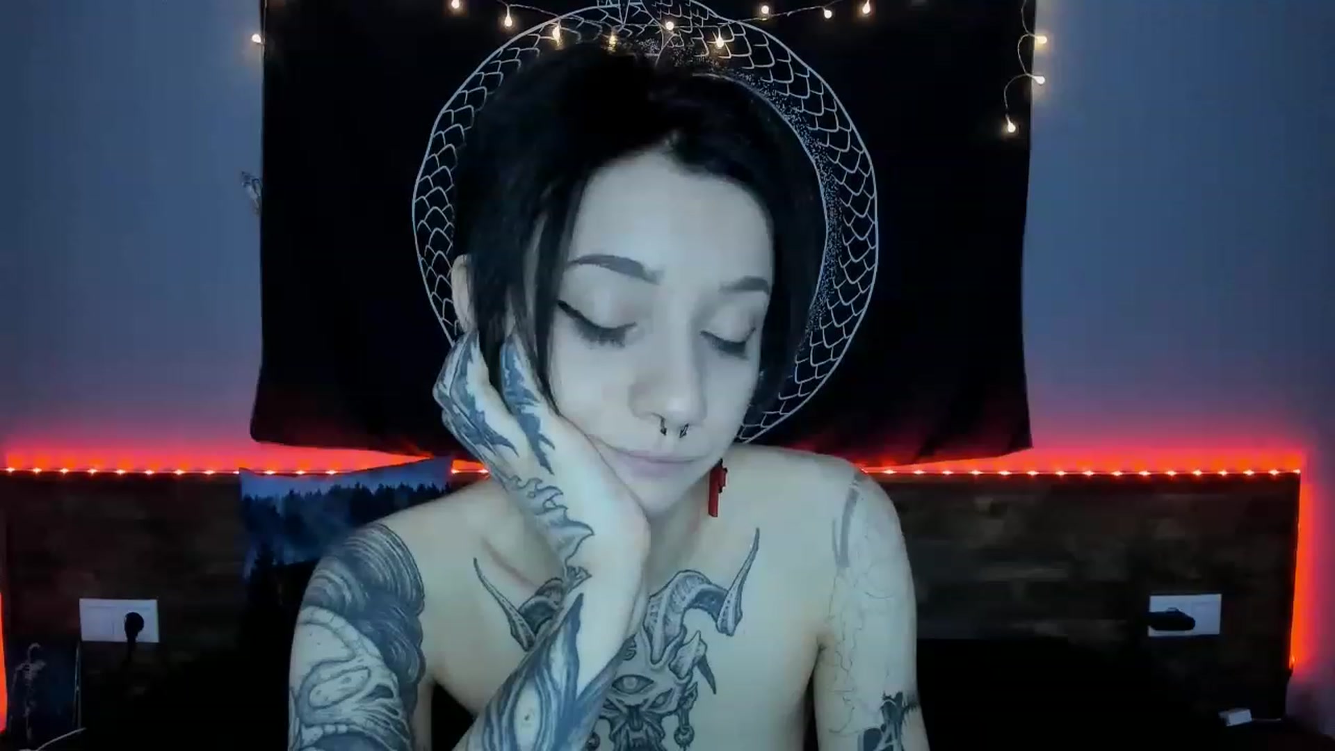 Gallery image thumbnail from Nikki_Carter's myfreecams stream on, 08/03/2023, 06:53 image 20 of 20
