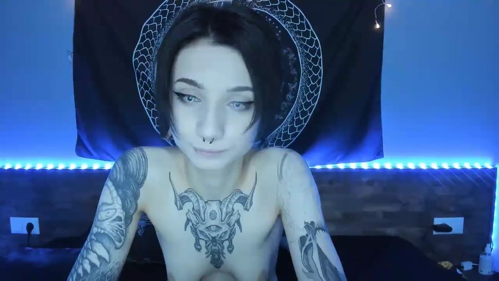 Gallery image thumbnail from Nikki_Carter's myfreecams stream on, 08/06/2023, 07:50 image 20 of 20