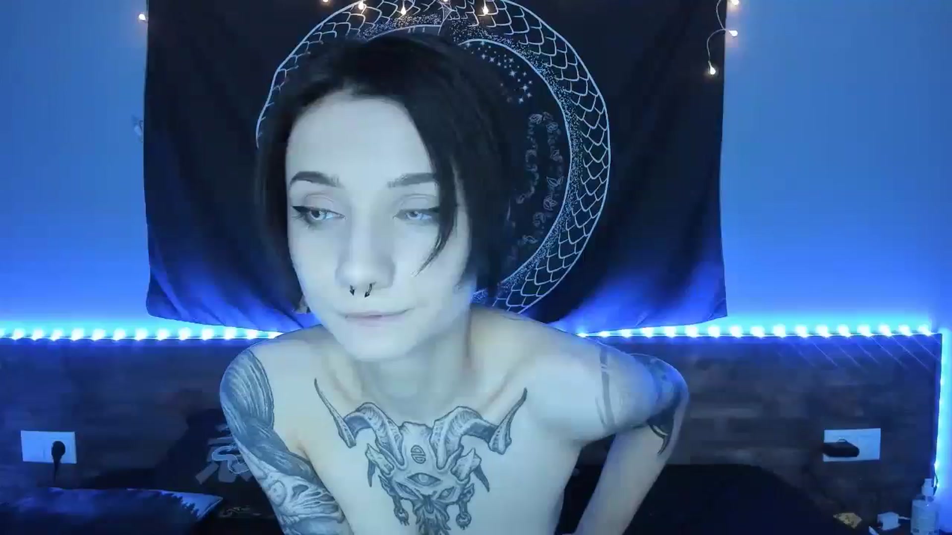 Gallery image thumbnail from Nikki_Carter's myfreecams stream on, 08/06/2023, 07:50 image 19 of 20