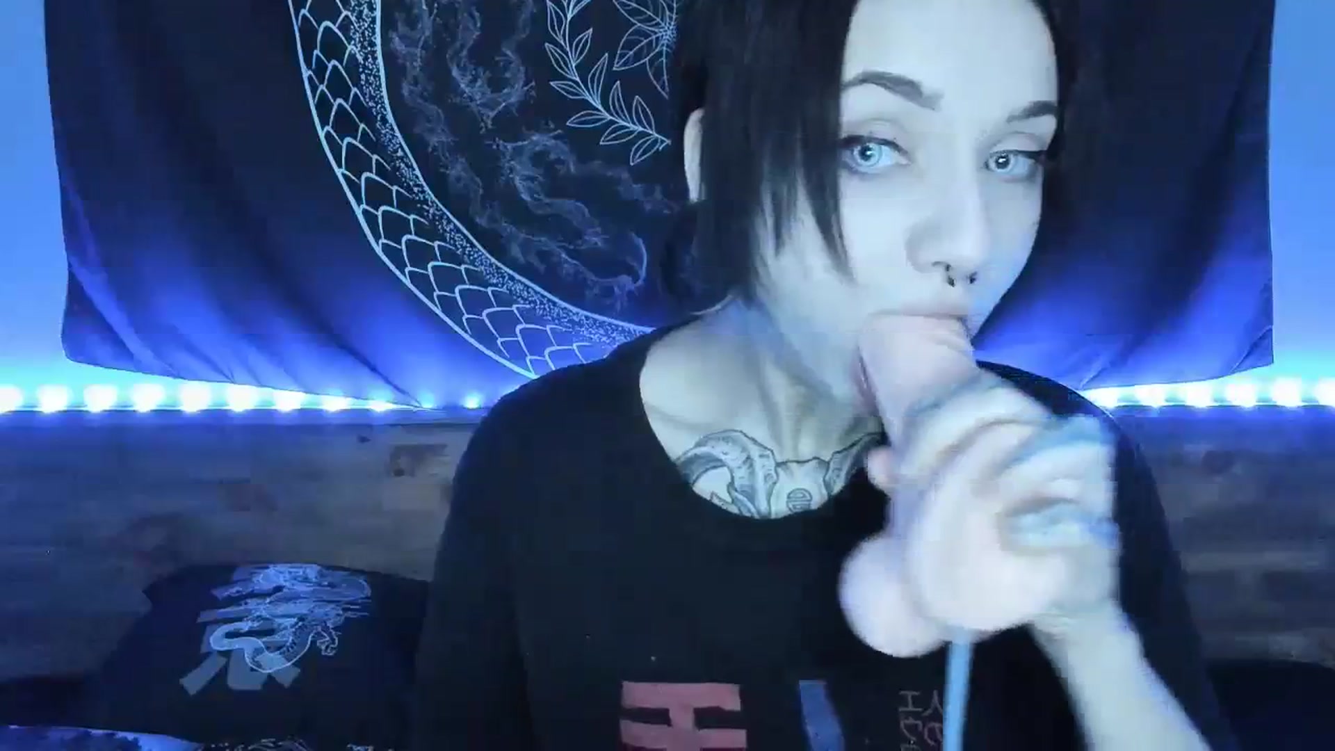 Gallery image thumbnail from Nikki_Carter's myfreecams stream on, 08/06/2023, 08:49 image 13 of 20