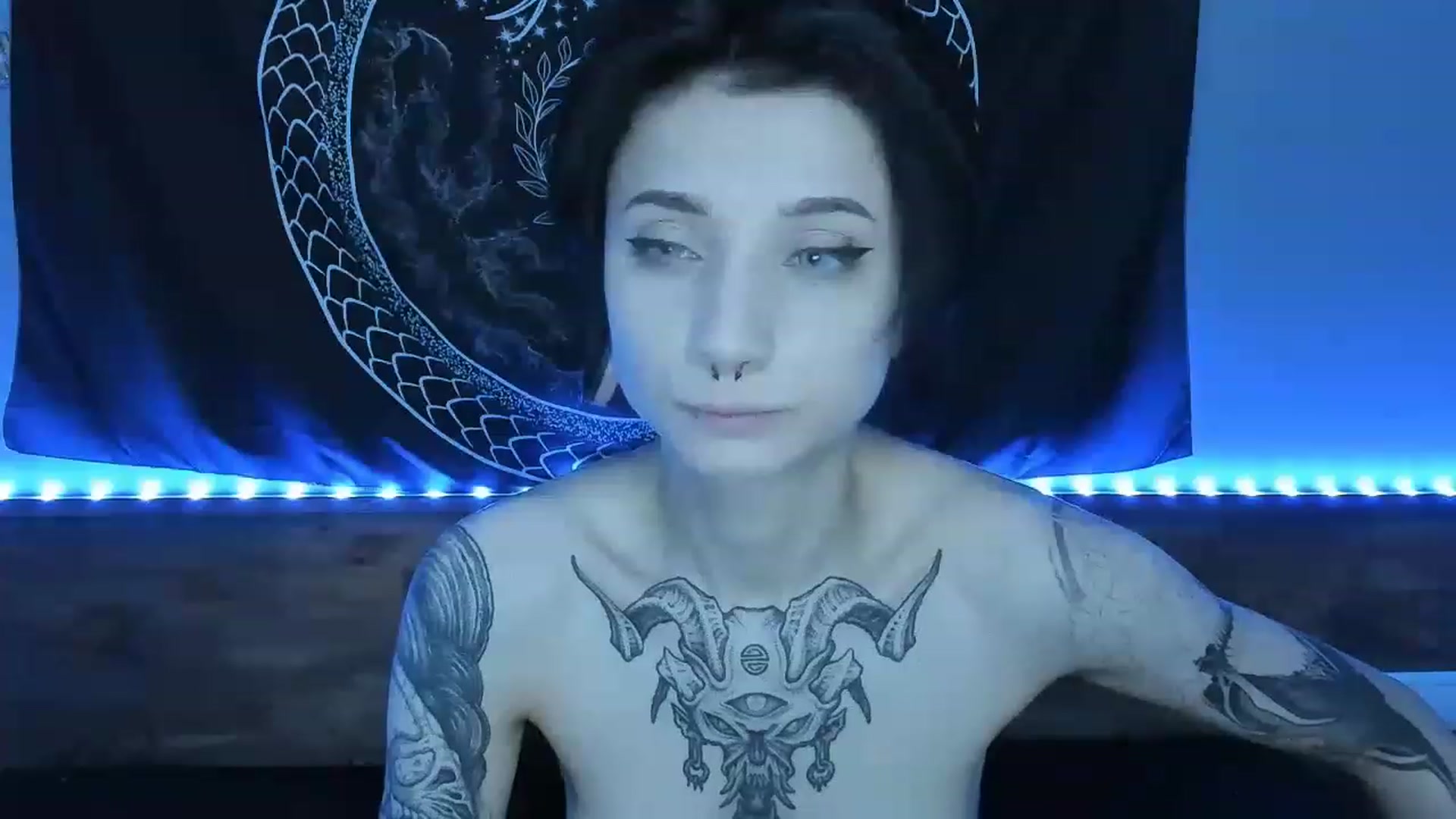 Gallery image thumbnail from Nikki_Carter's myfreecams stream on, 08/07/2023, 10:08 image 13 of 20