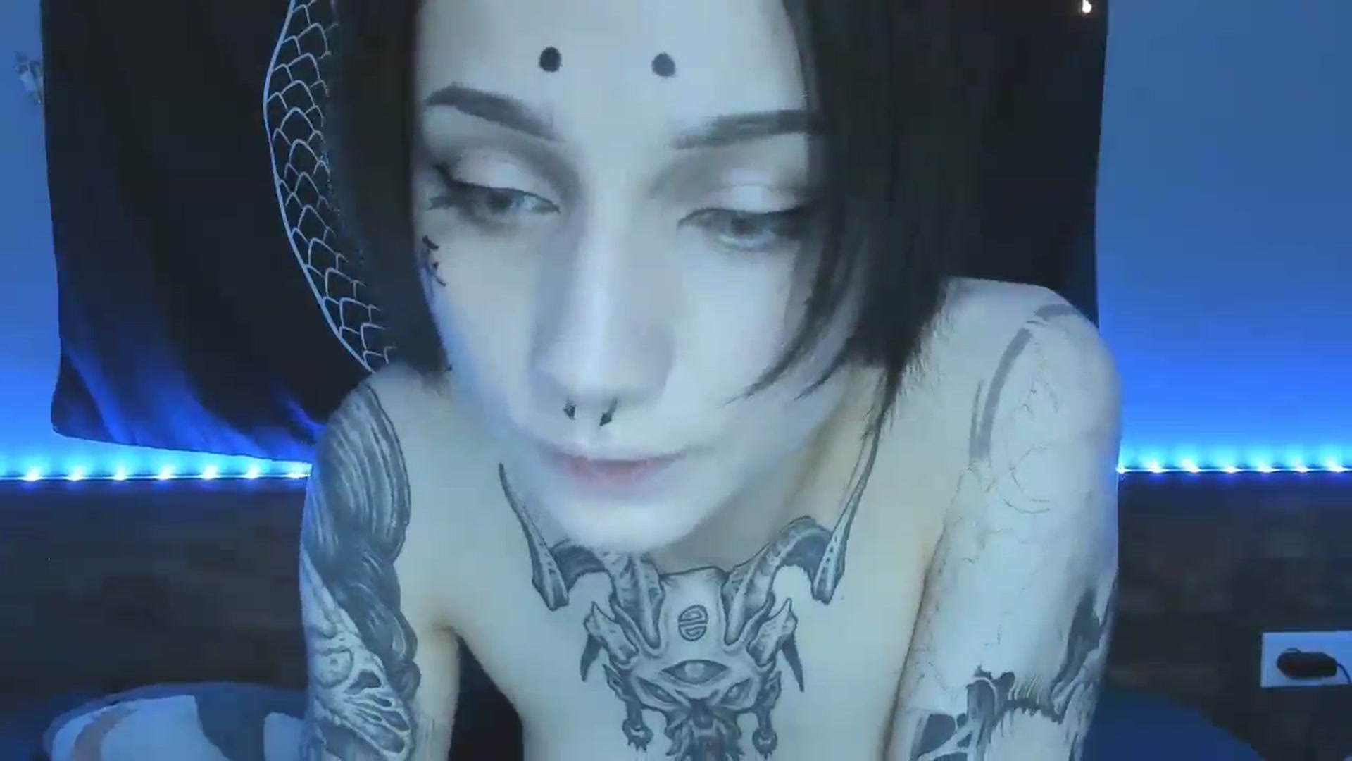 Gallery image thumbnail from Nikki_Carter's myfreecams stream on, 08/08/2023, 08:59 image 8 of 20