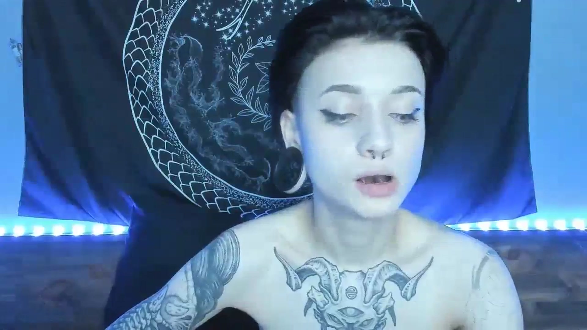 Gallery image thumbnail from Nikki_Carter's myfreecams stream on, 08/14/2023, 10:33 image 20 of 20