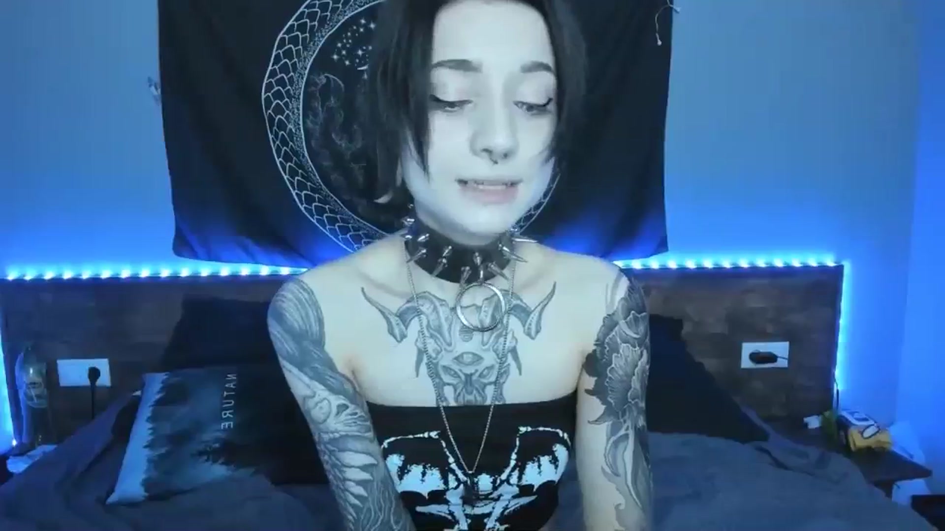 Gallery image thumbnail from Nikki_Carter's myfreecams stream on, 08/17/2023, 07:16 image 12 of 20