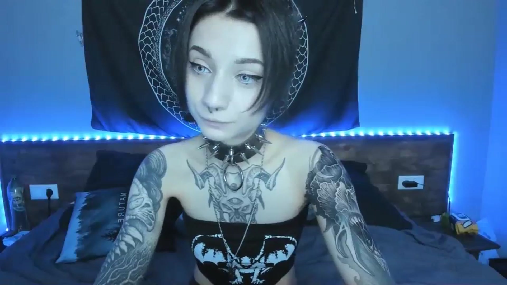 Gallery image thumbnail from Nikki_Carter's myfreecams stream on, 08/17/2023, 07:16 image 17 of 20