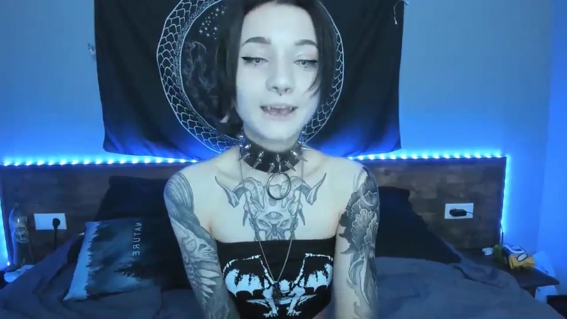 Gallery image thumbnail from Nikki_Carter's myfreecams stream on, 08/17/2023, 07:16 image 15 of 20