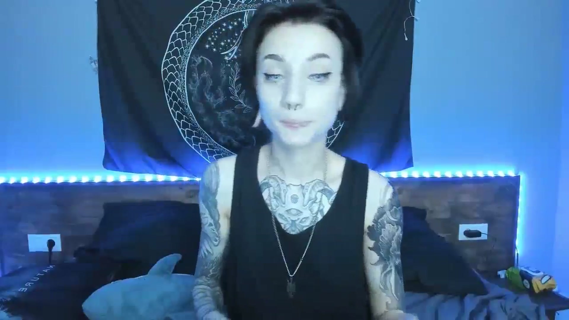 Gallery image thumbnail from Nikki_Carter's myfreecams stream on, 08/17/2023, 09:53 image 17 of 20