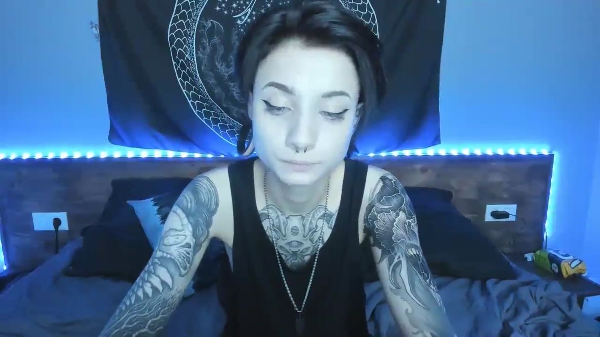 Gallery image thumbnail from Nikki_Carter's myfreecams stream on, 08/17/2023, 10:29 image 5 of 20