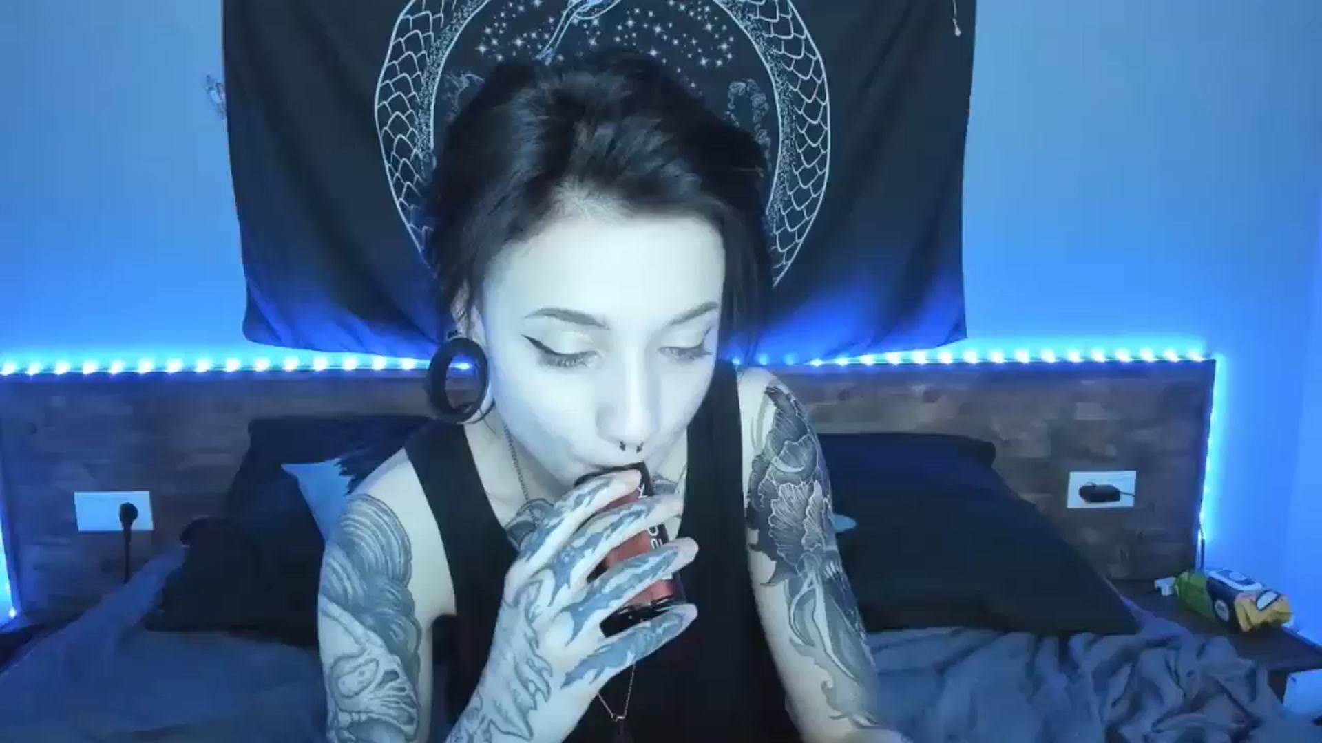 Gallery image thumbnail from Nikki_Carter's myfreecams stream on, 08/17/2023, 10:29 image 1 of 20