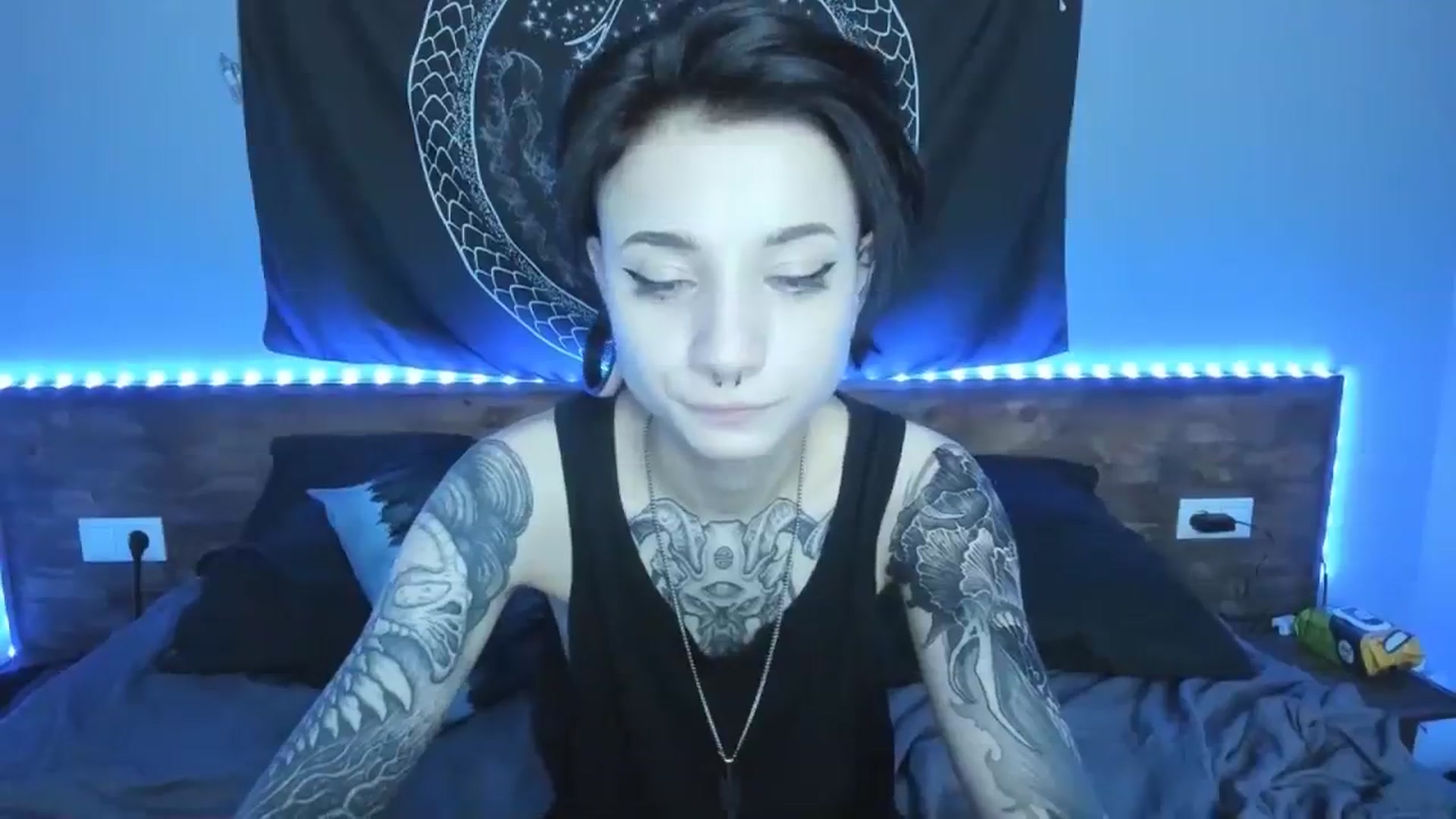 Gallery image thumbnail from Nikki_Carter's myfreecams stream on, 08/17/2023, 10:29 image 3 of 20