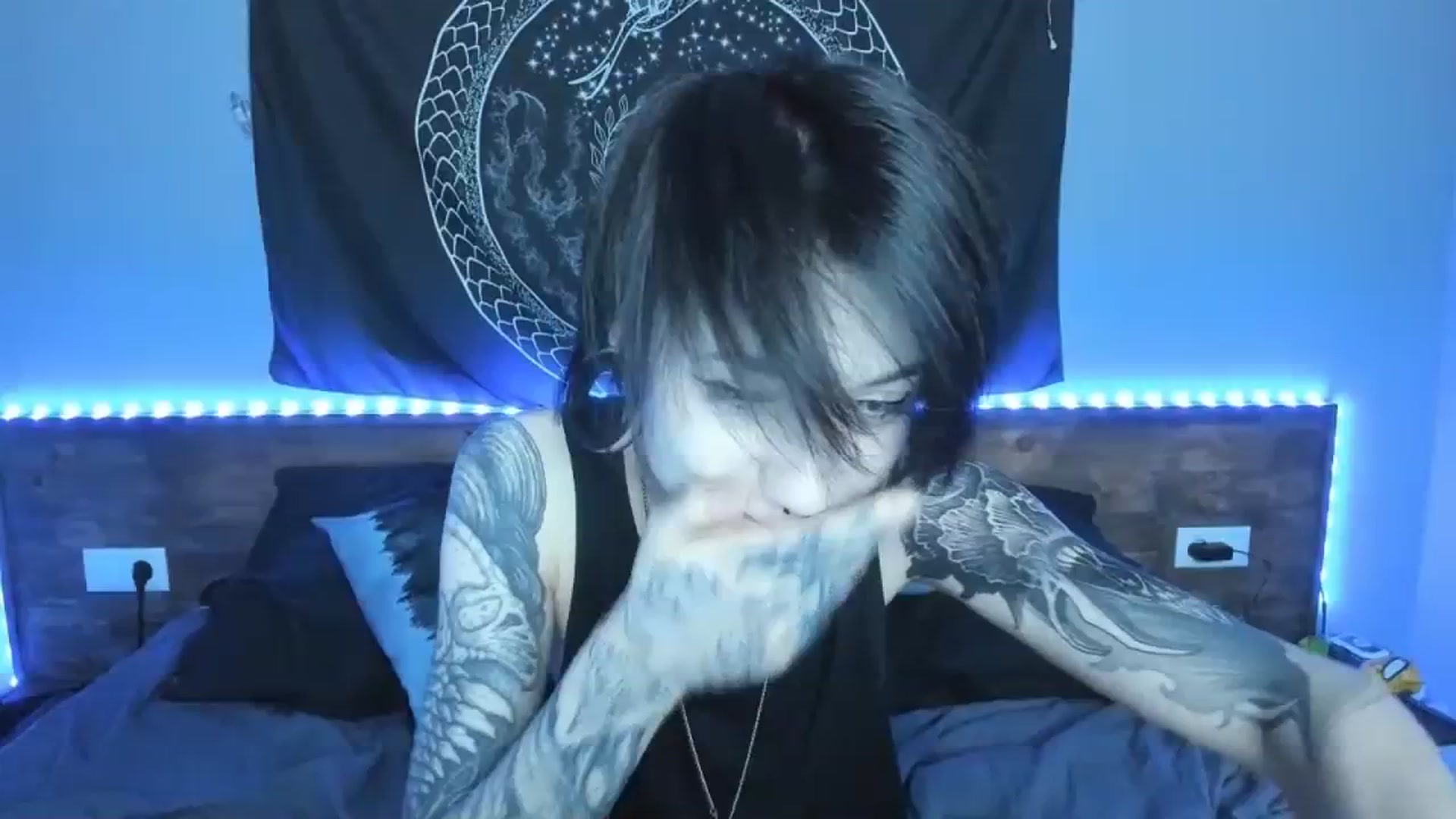 Gallery image thumbnail from Nikki_Carter's myfreecams stream on, 08/17/2023, 10:29 image 2 of 20