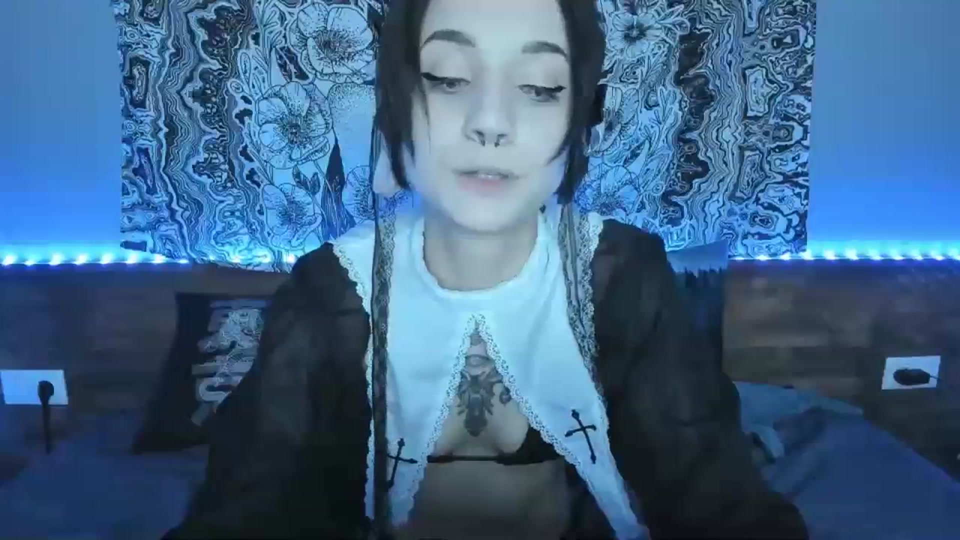 Gallery image thumbnail from Nikki_Carter's myfreecams stream on, 08/18/2023, 07:11 image 19 of 20