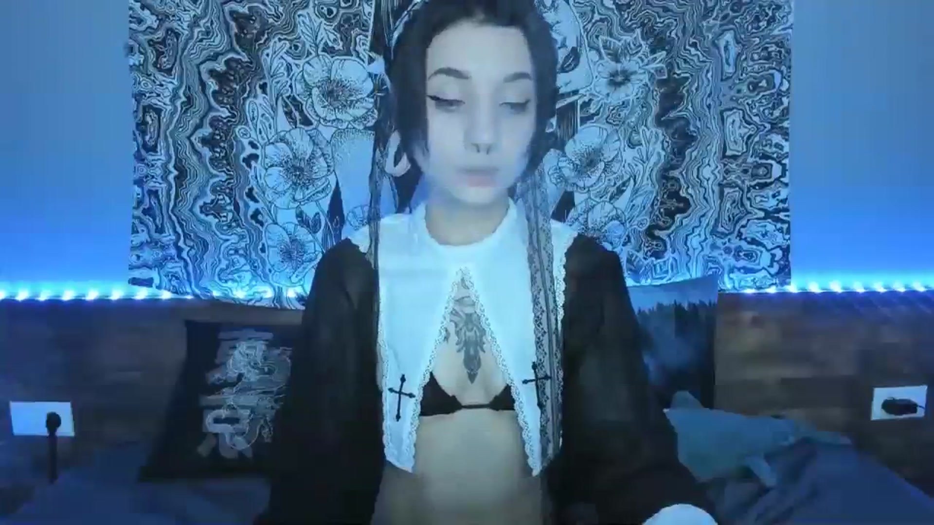 Gallery image thumbnail from Nikki_Carter's myfreecams stream on, 08/18/2023, 07:11 image 16 of 20