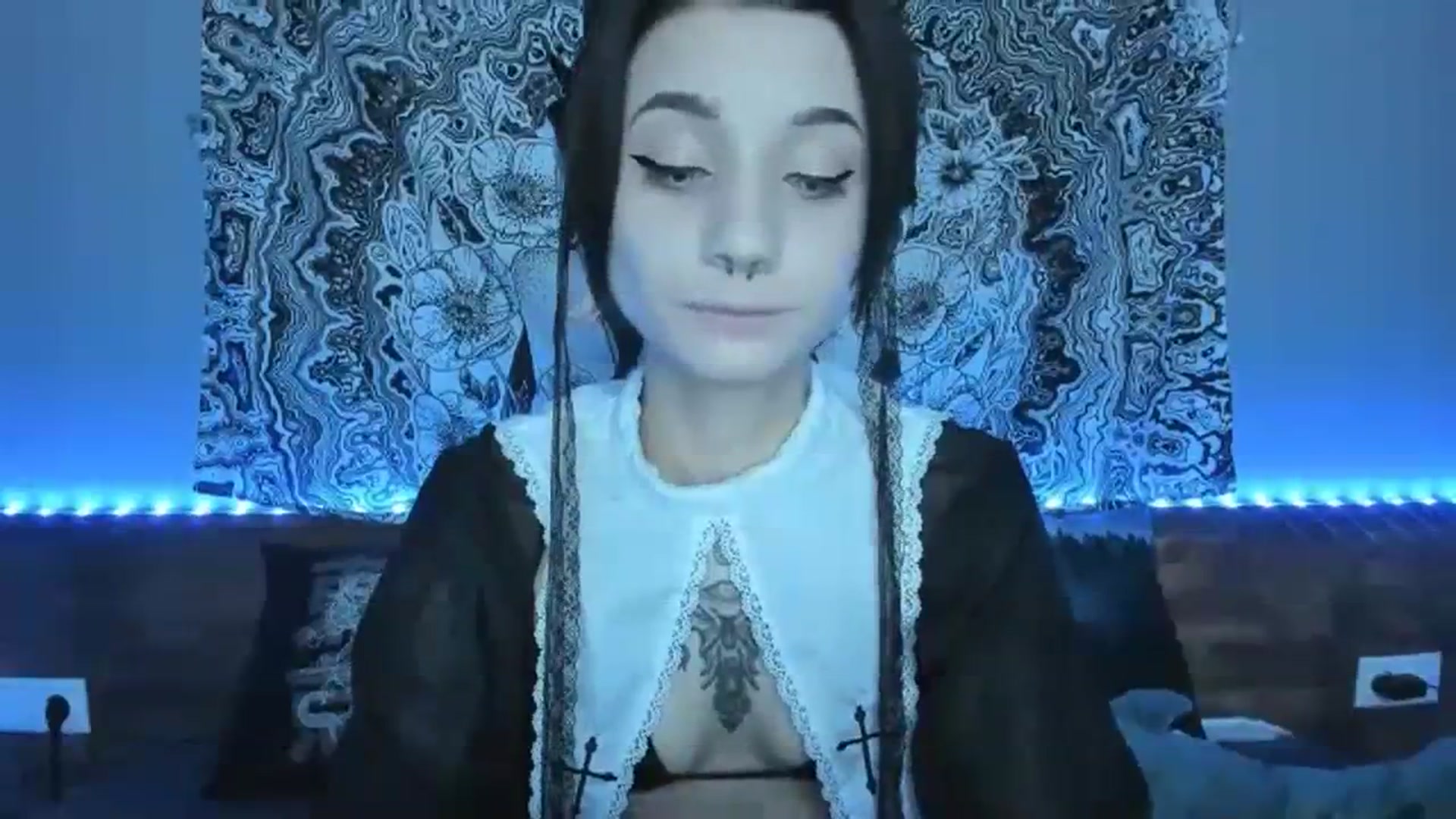 Gallery image thumbnail from Nikki_Carter's myfreecams stream on, 08/18/2023, 07:11 image 5 of 20